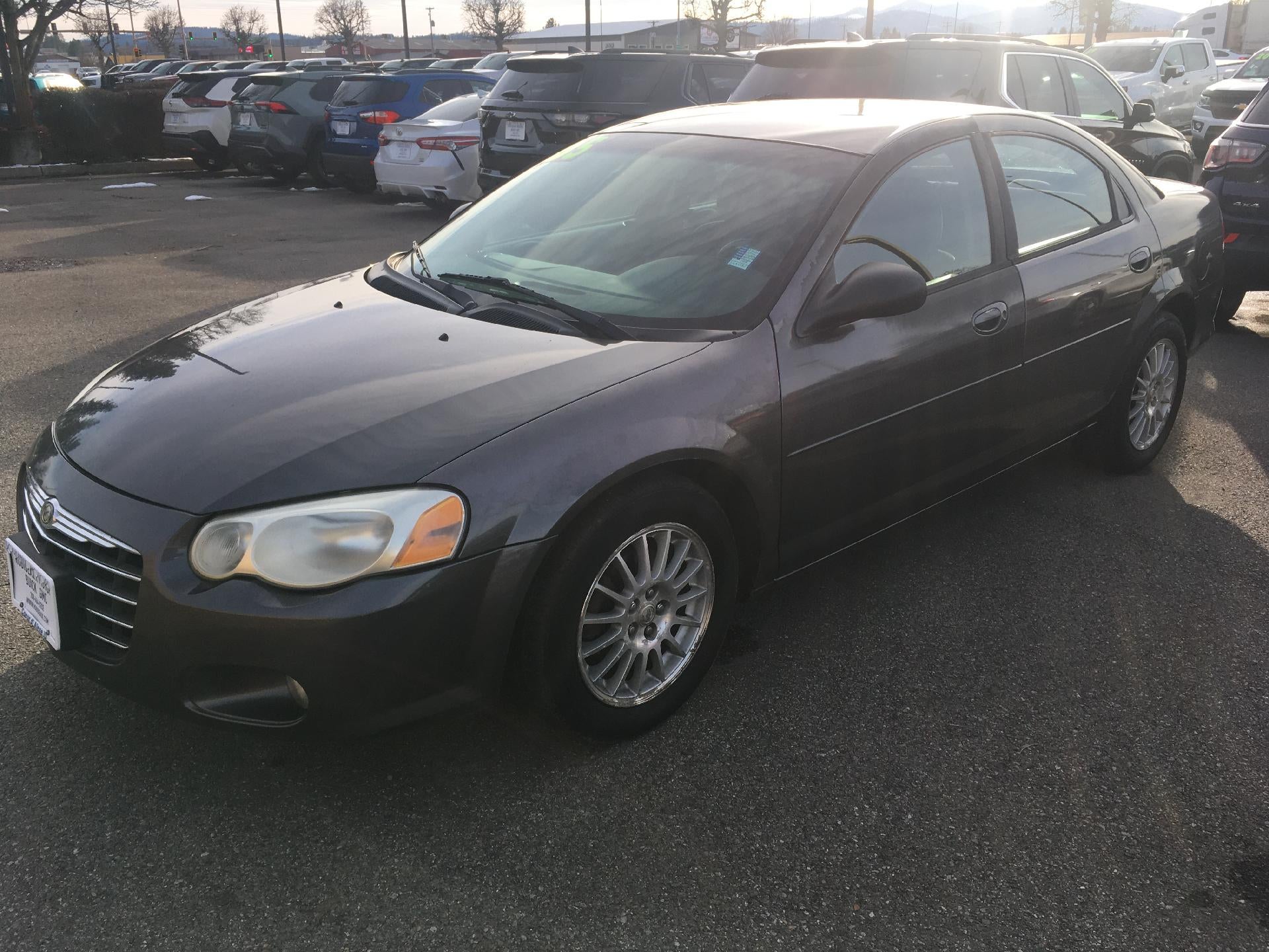 2005 Chrysler Sebring Sdn Power Mirrors, Lumbar Seats, Cruise Control, Keyless Entry