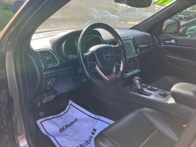 2019 Jeep Grand Cherokee Leather Power Lumbar Seat, Cruise Control, Back Up Camera, Keyless Entry