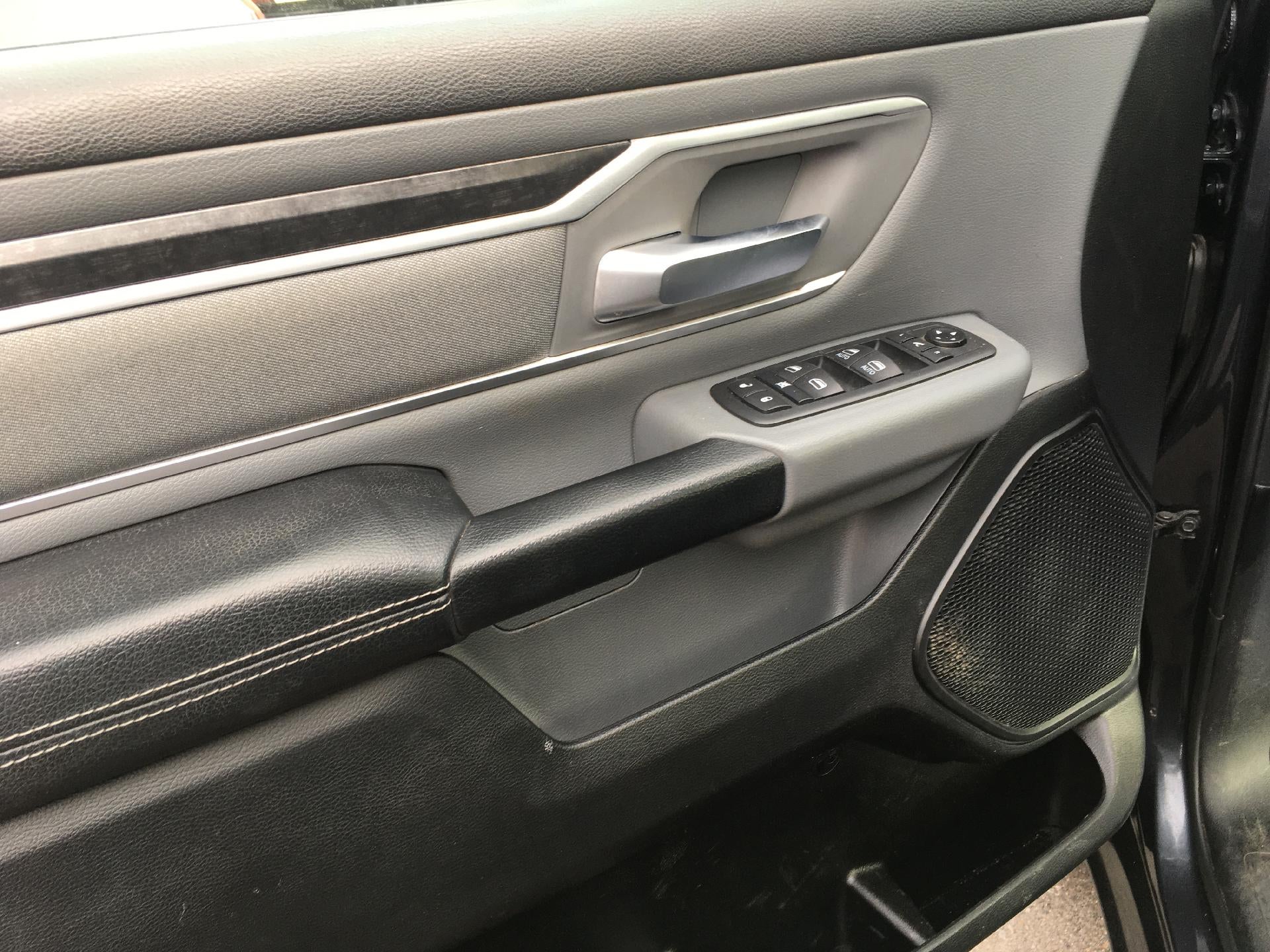 2020 RAM 1500 4-Way Seat, Cruise Control, Back Up Camera