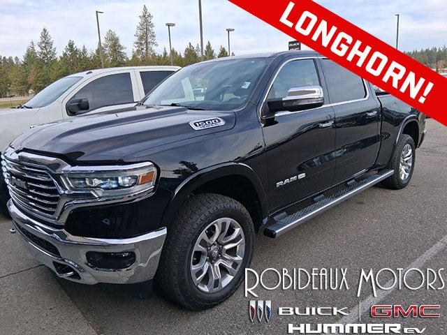 2022 RAM 1500 Power Lumbar Heated and Cooled Seat, Keyless Entry, Rear Vision Camera