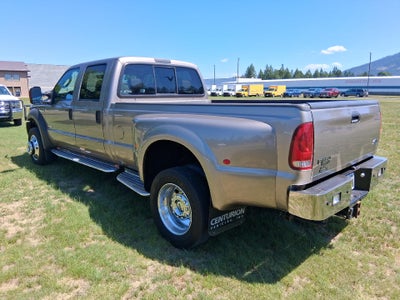 2005 Ford Super Duty F-550 DRW Lariat, Dually, AM/FM Stereo