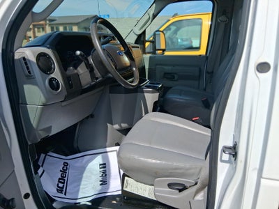 2016 Ford Econoline Commercial Cuta 4-Way Seat, Air Conditioning, Super Duty, V10
