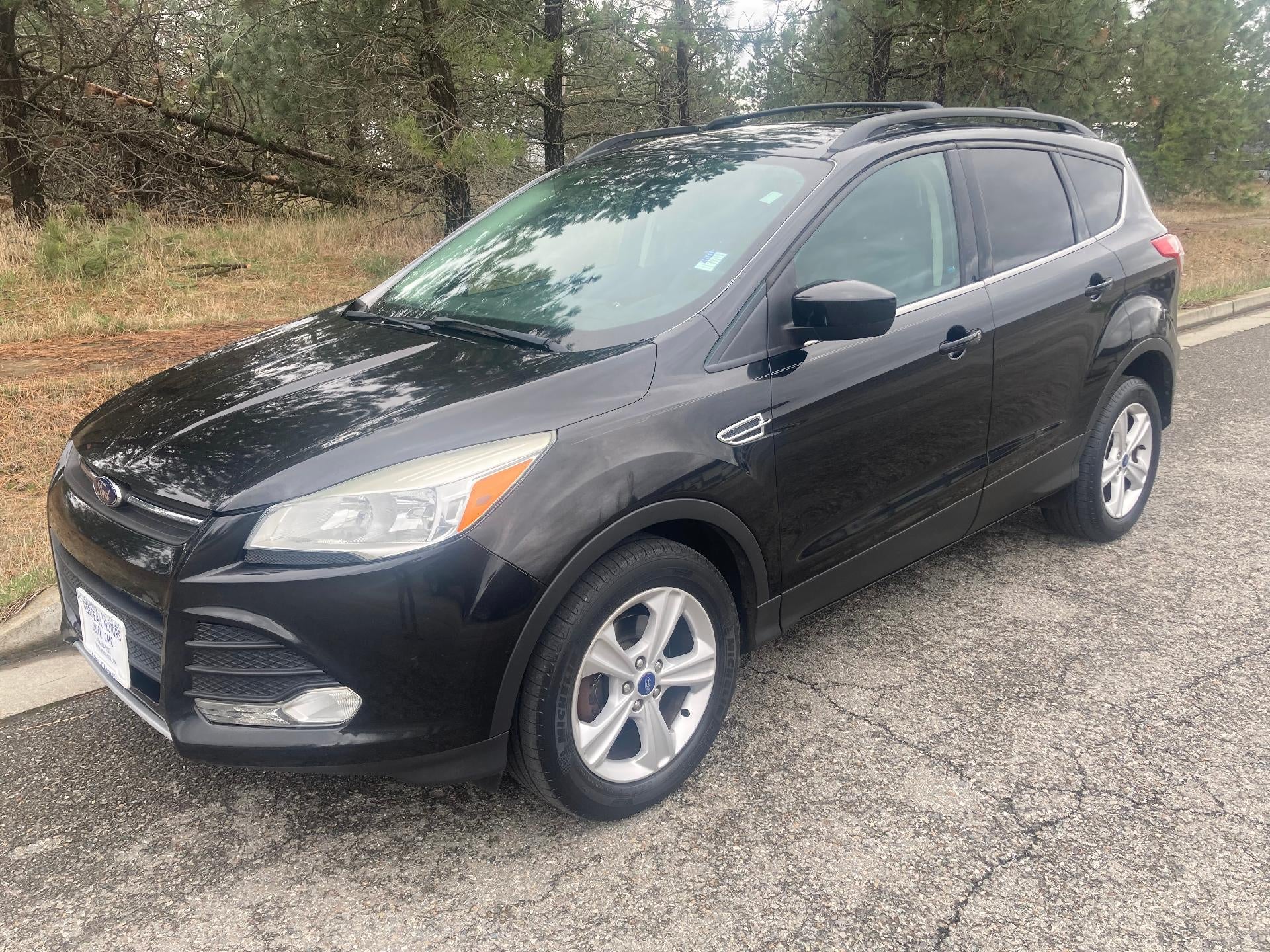 2013 Ford Escape SE, Keyless Entry, Air Conditioning, Power Locks and Windows