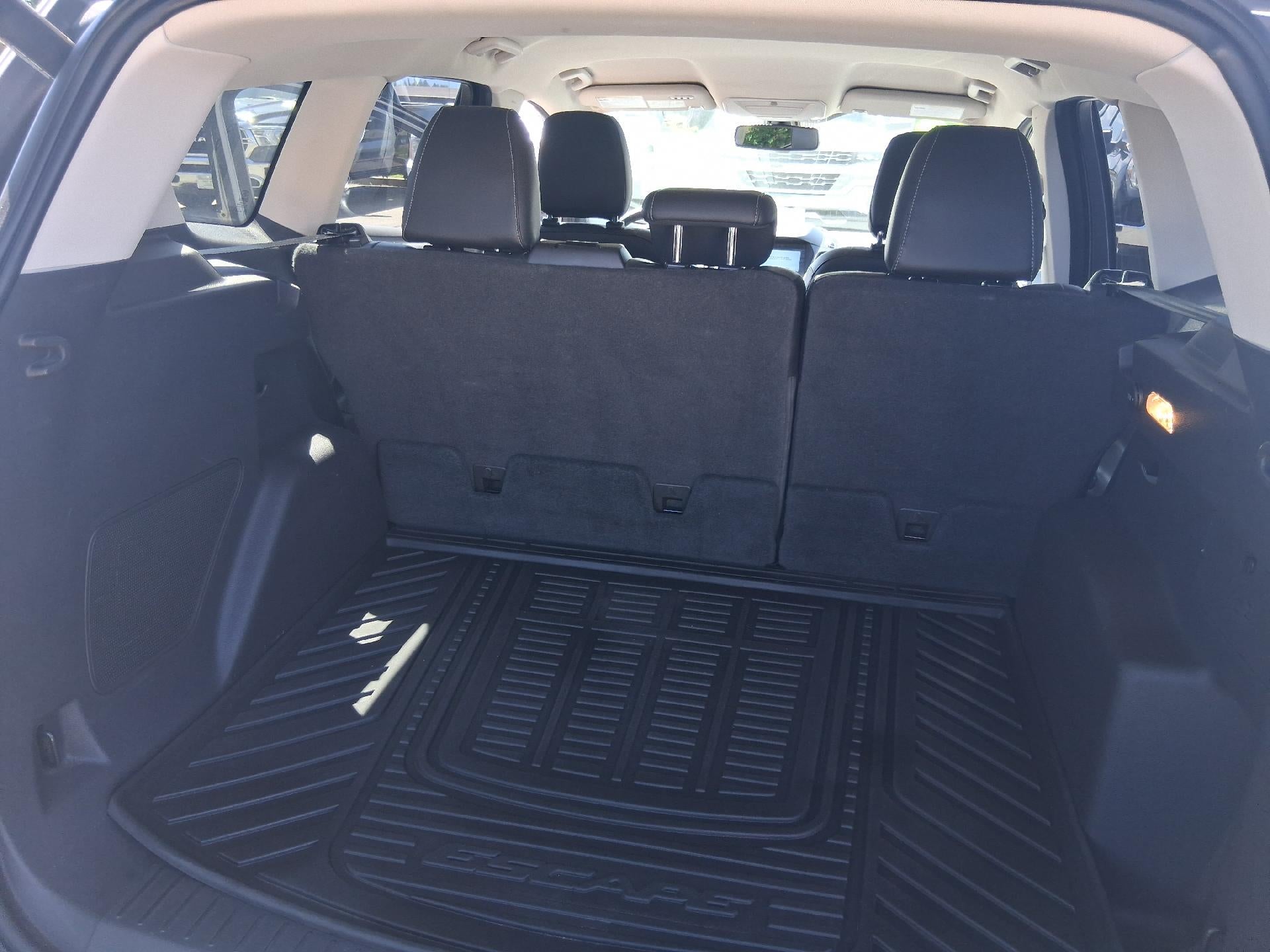 2019 Ford Escape Power Memory Seat, Cruise Control, Back Up Camera, Keyless Entry