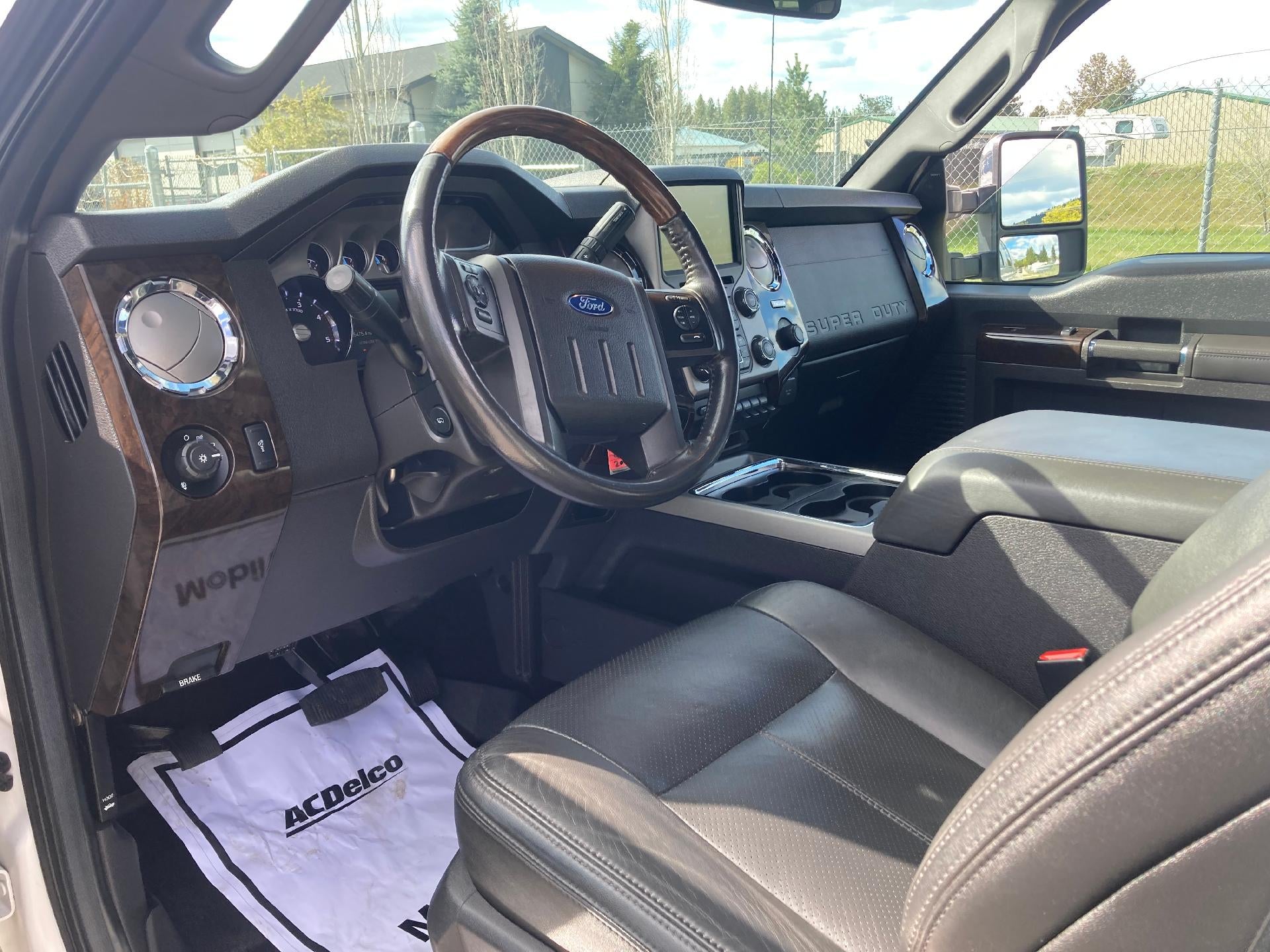 2016 Ford Super Duty F-250 SRW Lariat