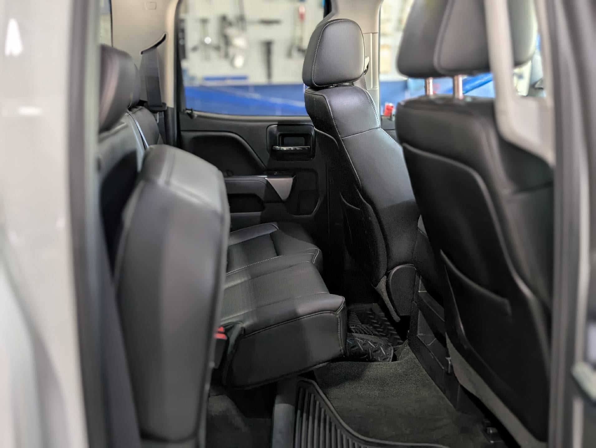 2015 Chevrolet Silverado 3500 HD LT, Power Leather Heated Seat, Climate Control,