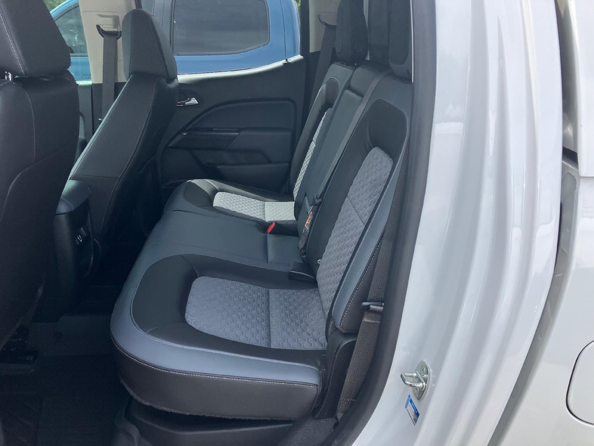 2021 Chevrolet Colorado Power Lumbar Heated Seat, Navigation, Heated Steering Wheel