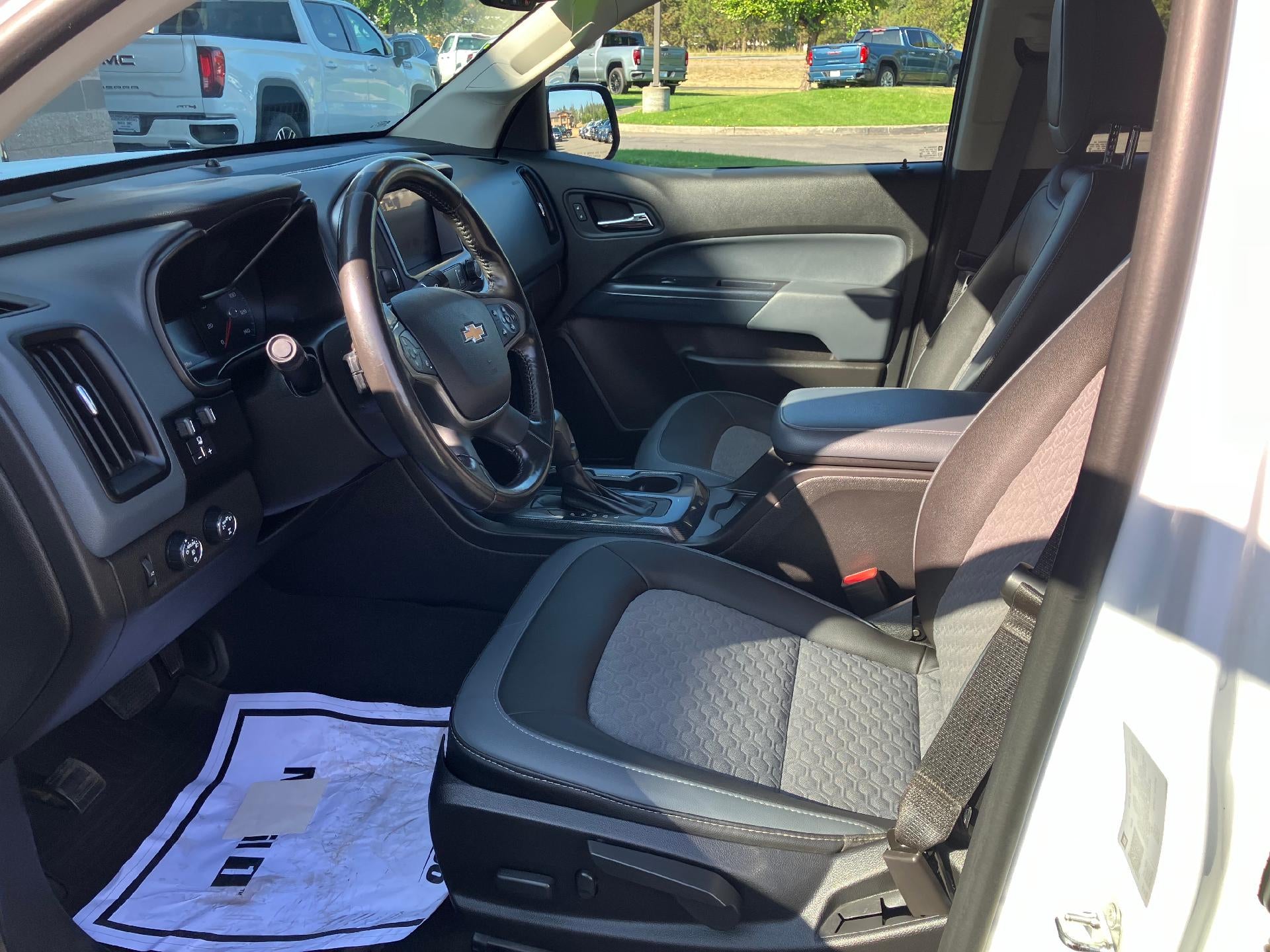 2020 Chevrolet Colorado Z71, Power Lumbar Heated Seat, HD Rear Vision Camera