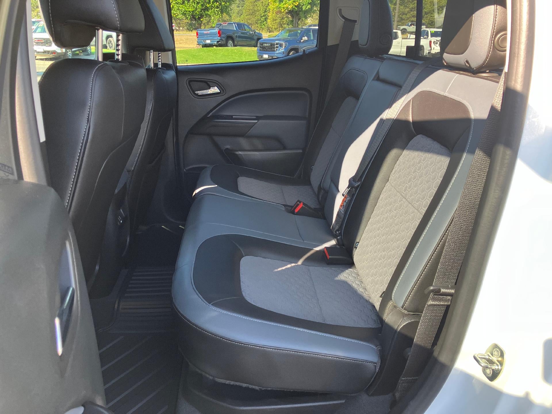 2020 Chevrolet Colorado Z71, Power Lumbar Heated Seat, HD Rear Vision Camera