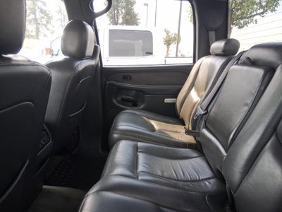 2003 Chevrolet Silverado 2500 HD Leather Seats, Air Conditioning