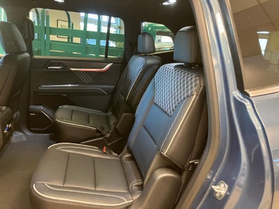 2026 GMC Acadia FWD Denali