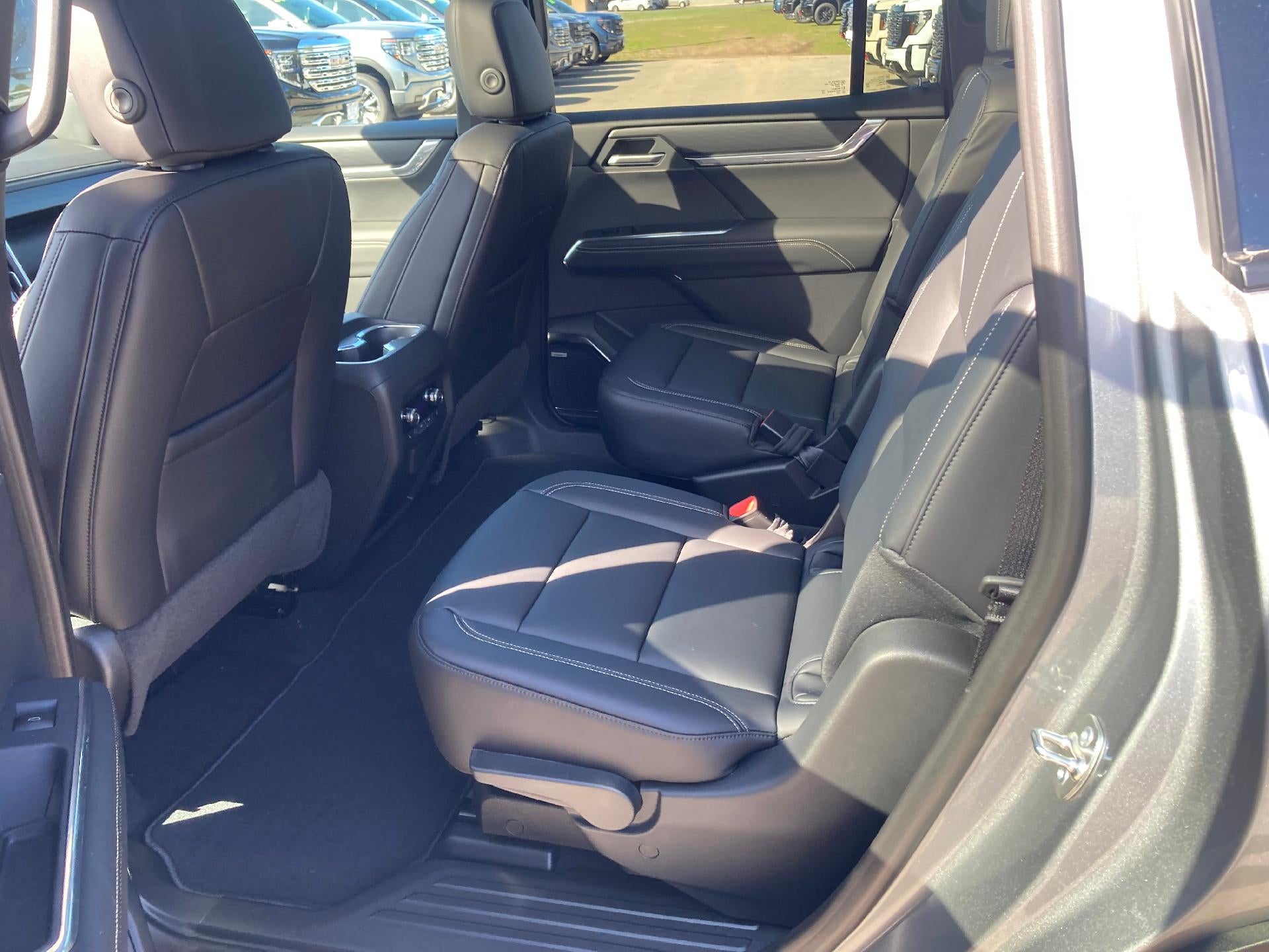 2026 GMC Acadia AWD Elevation