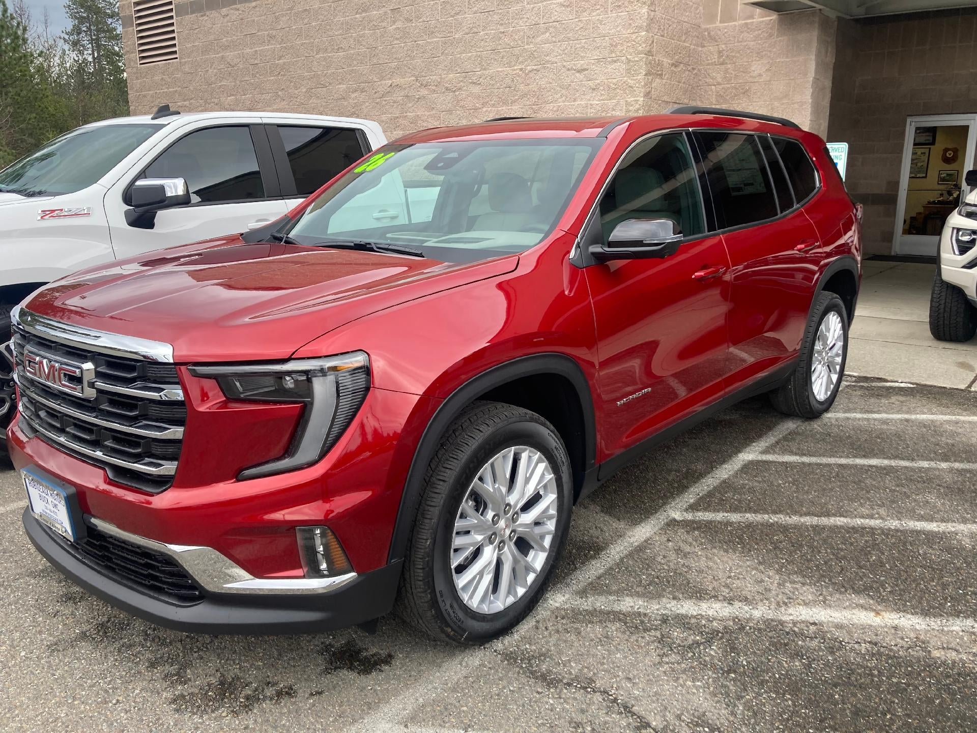 2026 GMC Acadia AWD Elevation