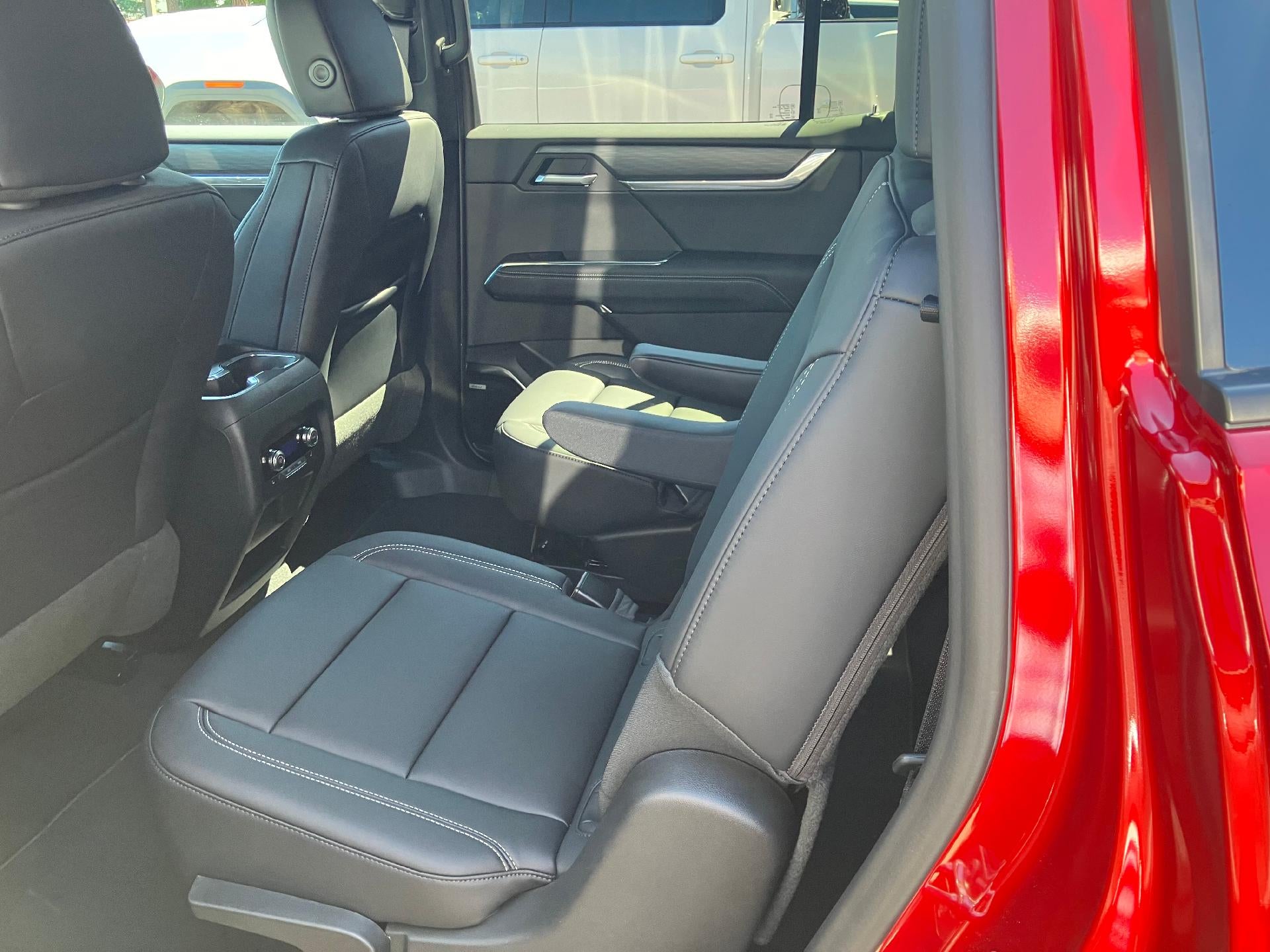 2026 GMC Acadia AWD Elevation
