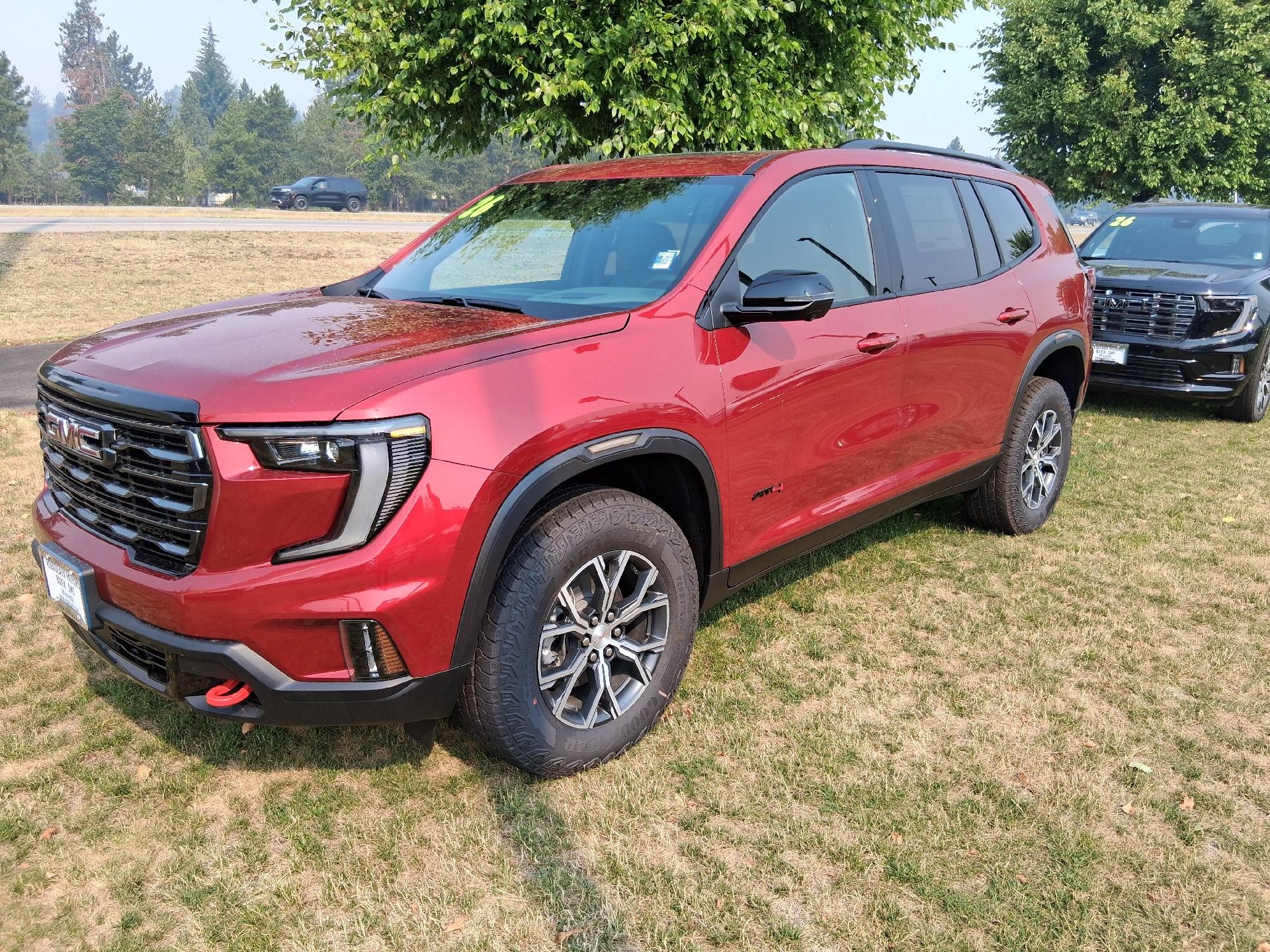 2026 GMC Acadia AWD AT4