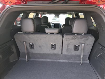 2026 GMC Acadia AWD AT4