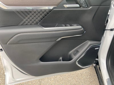 2024 GMC Acadia Power Lumbar Memory Heated and Cooled Seat, Panoramic Sunroof, Luxury Package