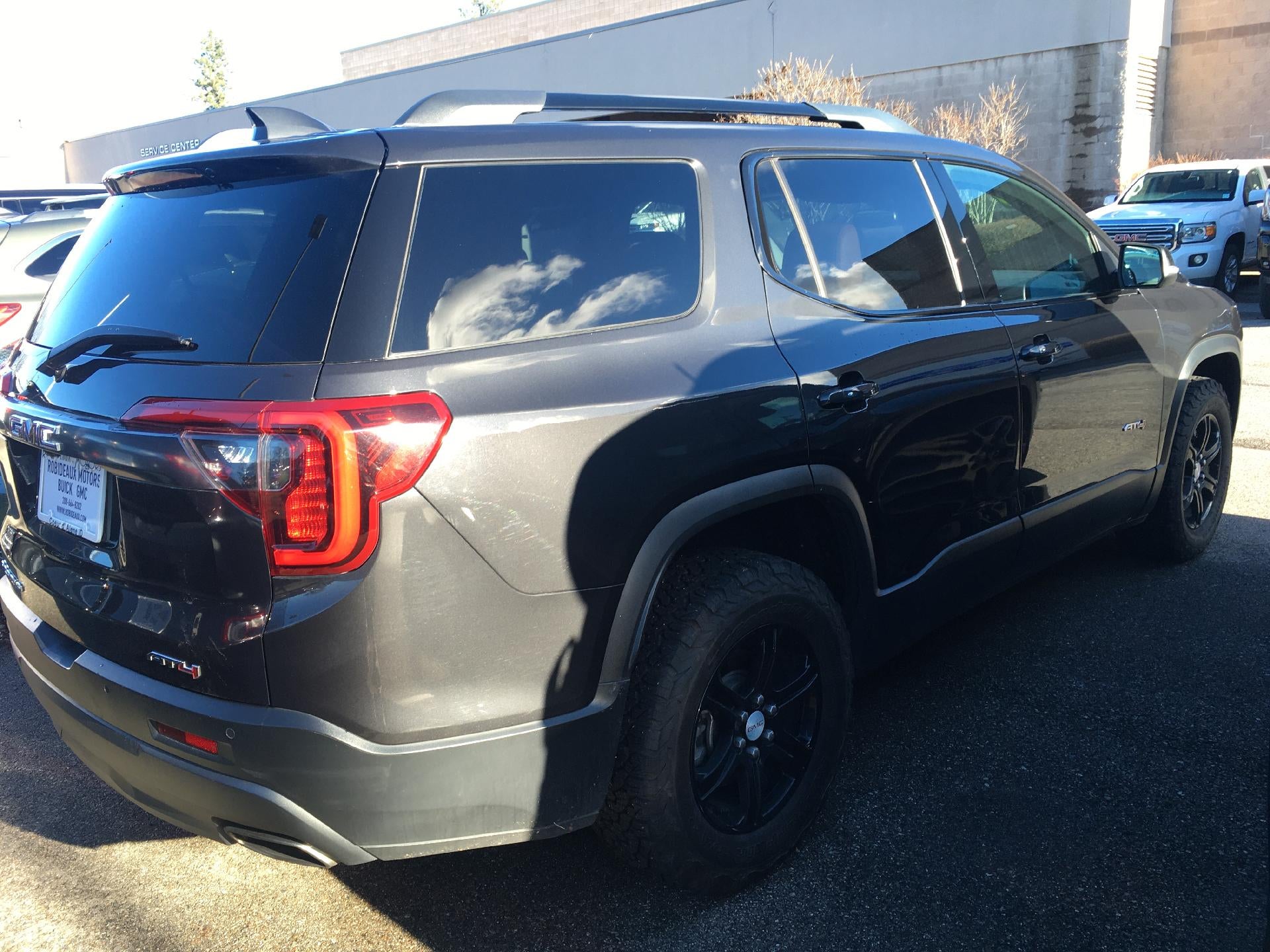 2020 GMC Acadia Power Leather Lumbar Seat, Navigation, 3rd Row, Trailering Package