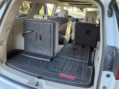 2017 GMC Acadia Power Lumbar Seat, Dual Pane Sunroof, Navigation, HD Surround Vision