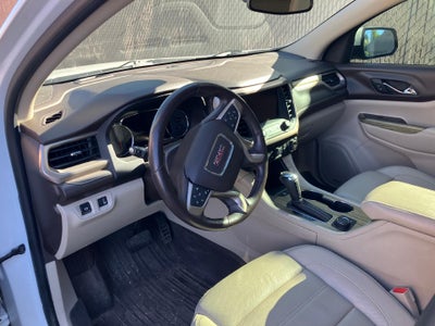 2017 GMC Acadia Power Lumbar Seat, Dual Pane Sunroof, Navigation, HD Surround Vision