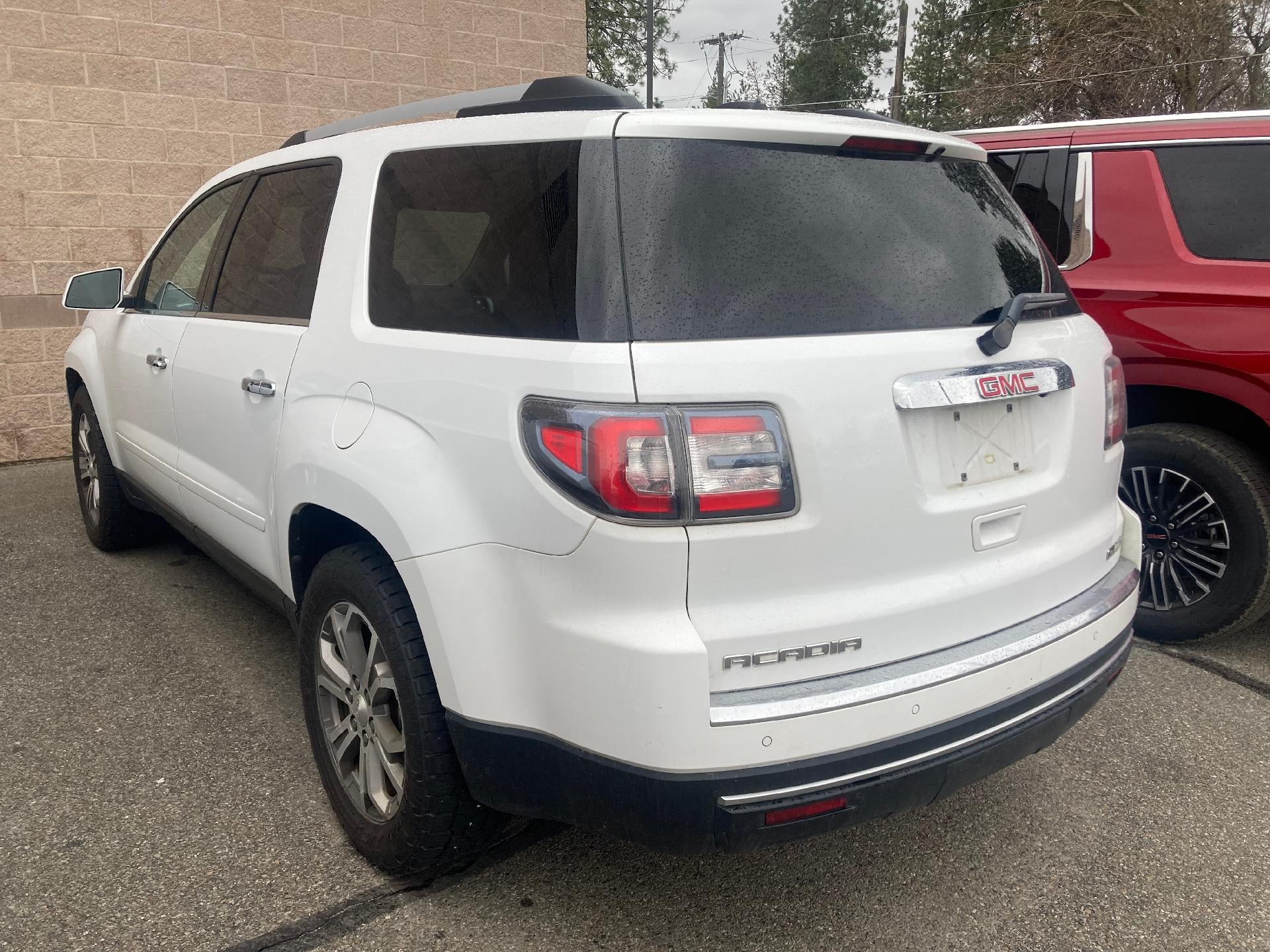 2016 GMC Acadia Dual Panel Skyscape Sunroof, Rear Vision Camera, Power Liftgate