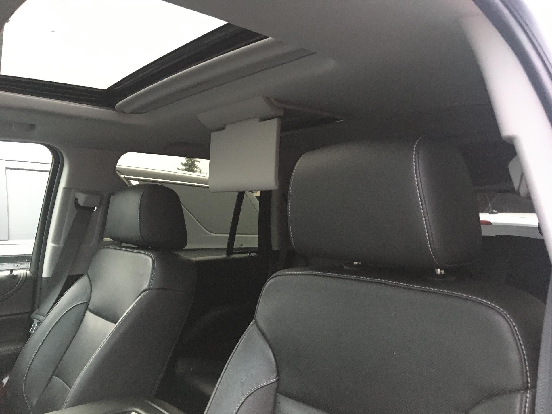 2019 GMC Yukon Memory Leather Heated and Cooled Seat, Navigation, Power Sunroof