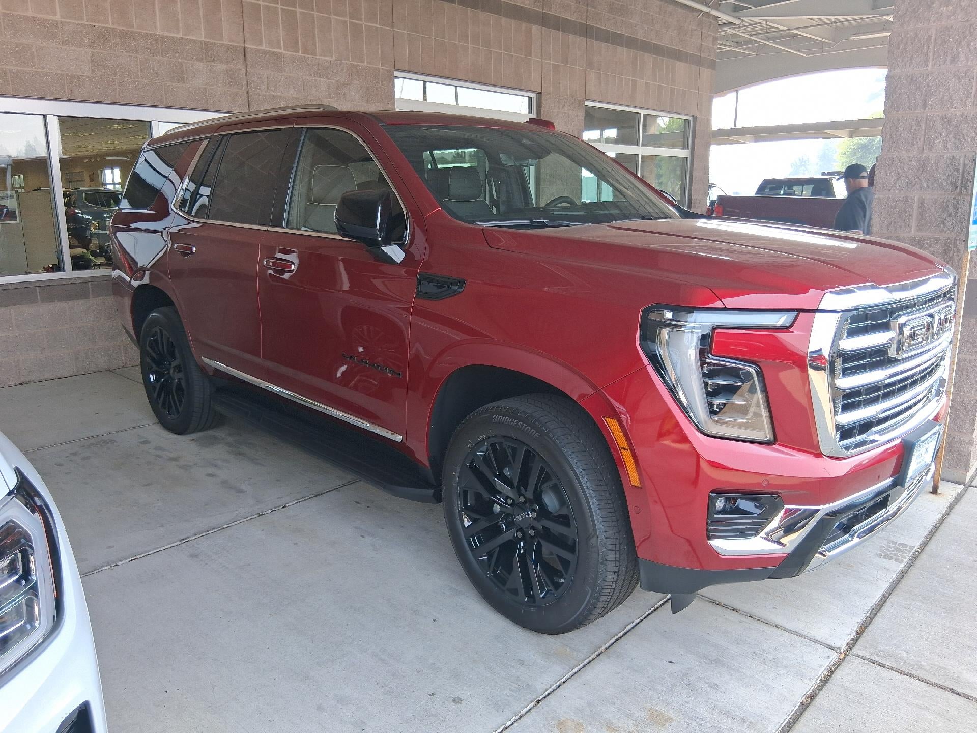 2026 GMC Yukon 4WD 4dr Elevation
