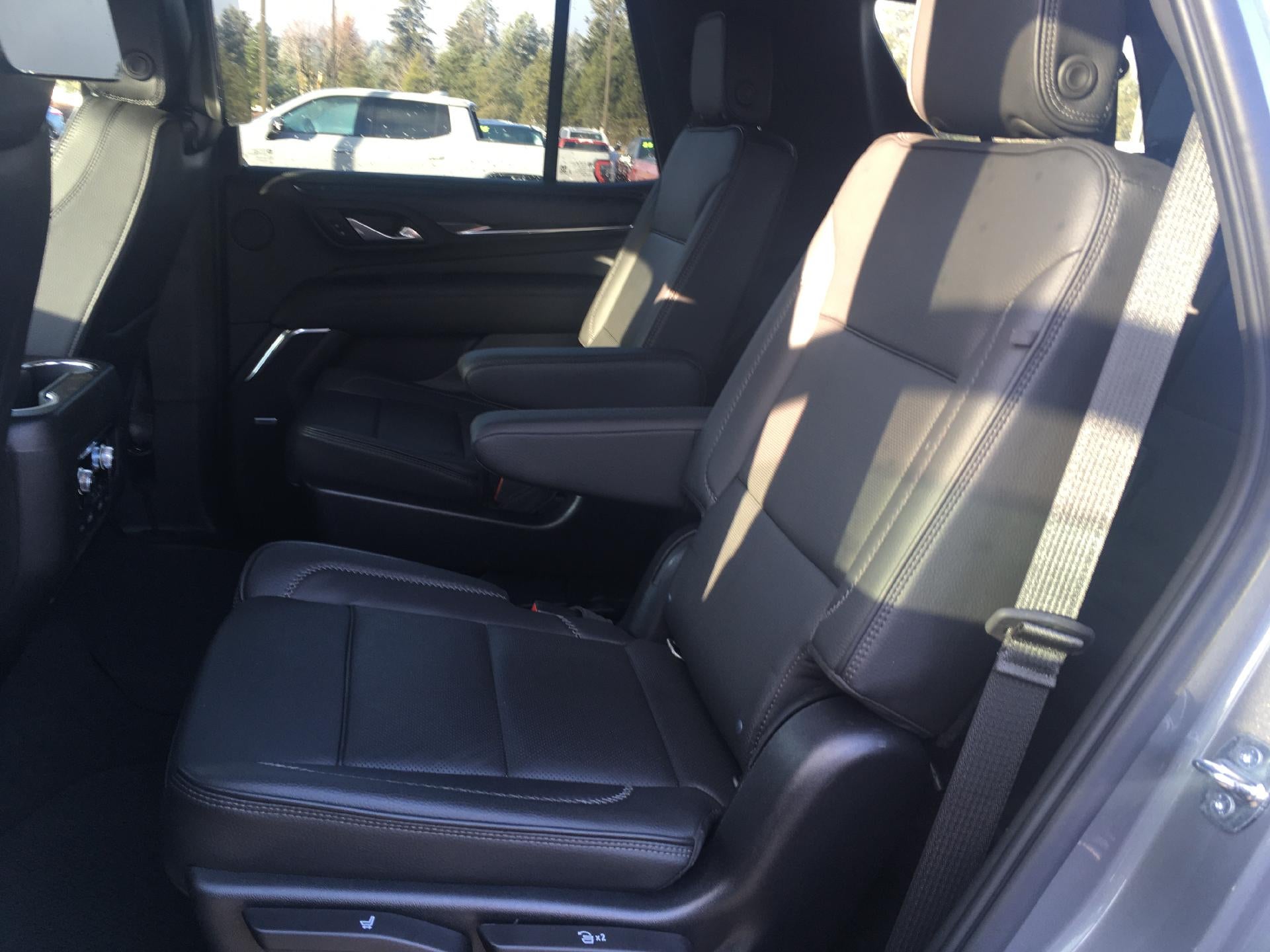 2021 GMC Yukon Power Lumbar Memory Seat, Power Panoramic Sunroof