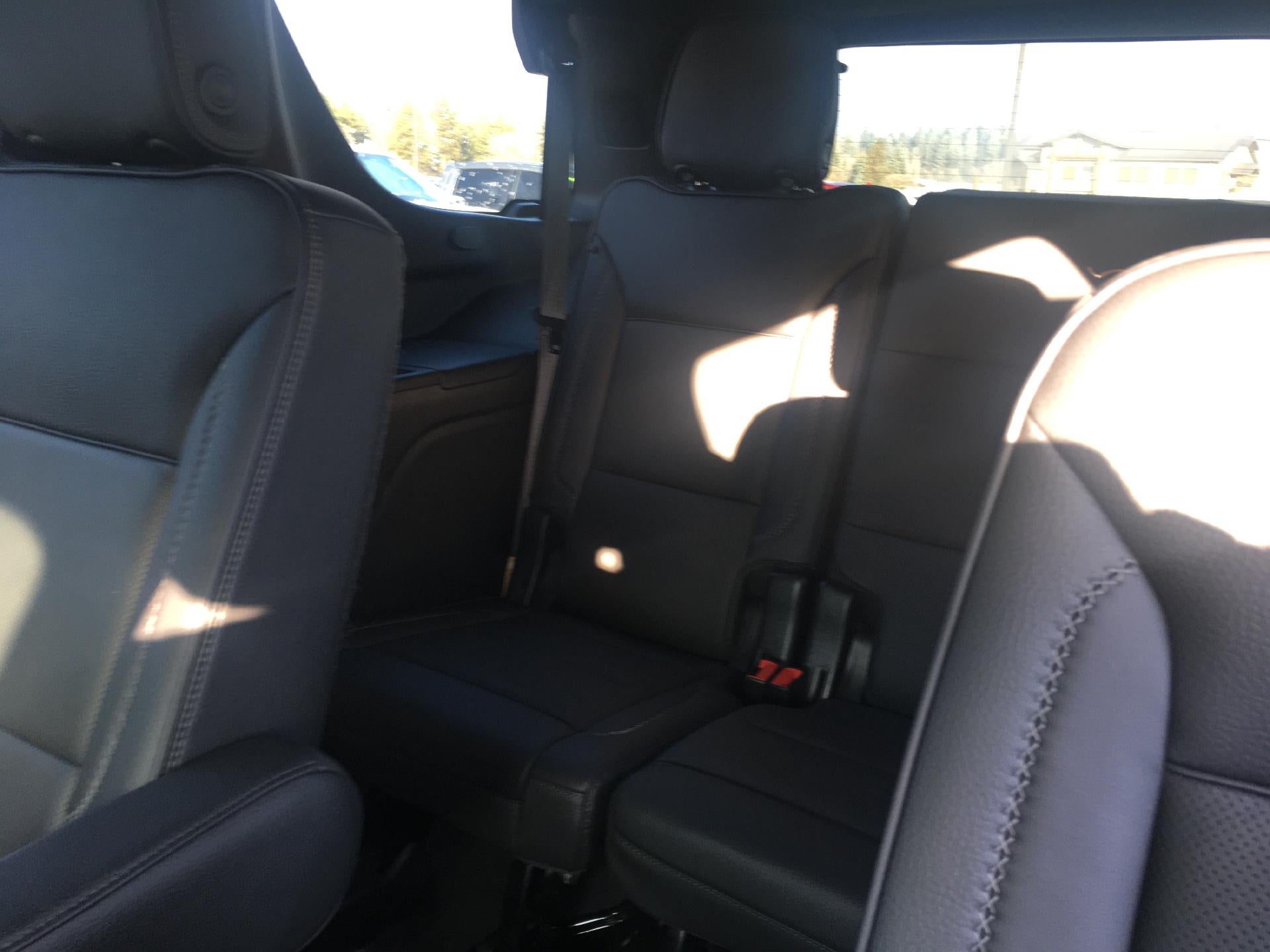 2021 GMC Yukon Power Lumbar Memory Seat, Power Panoramic Sunroof