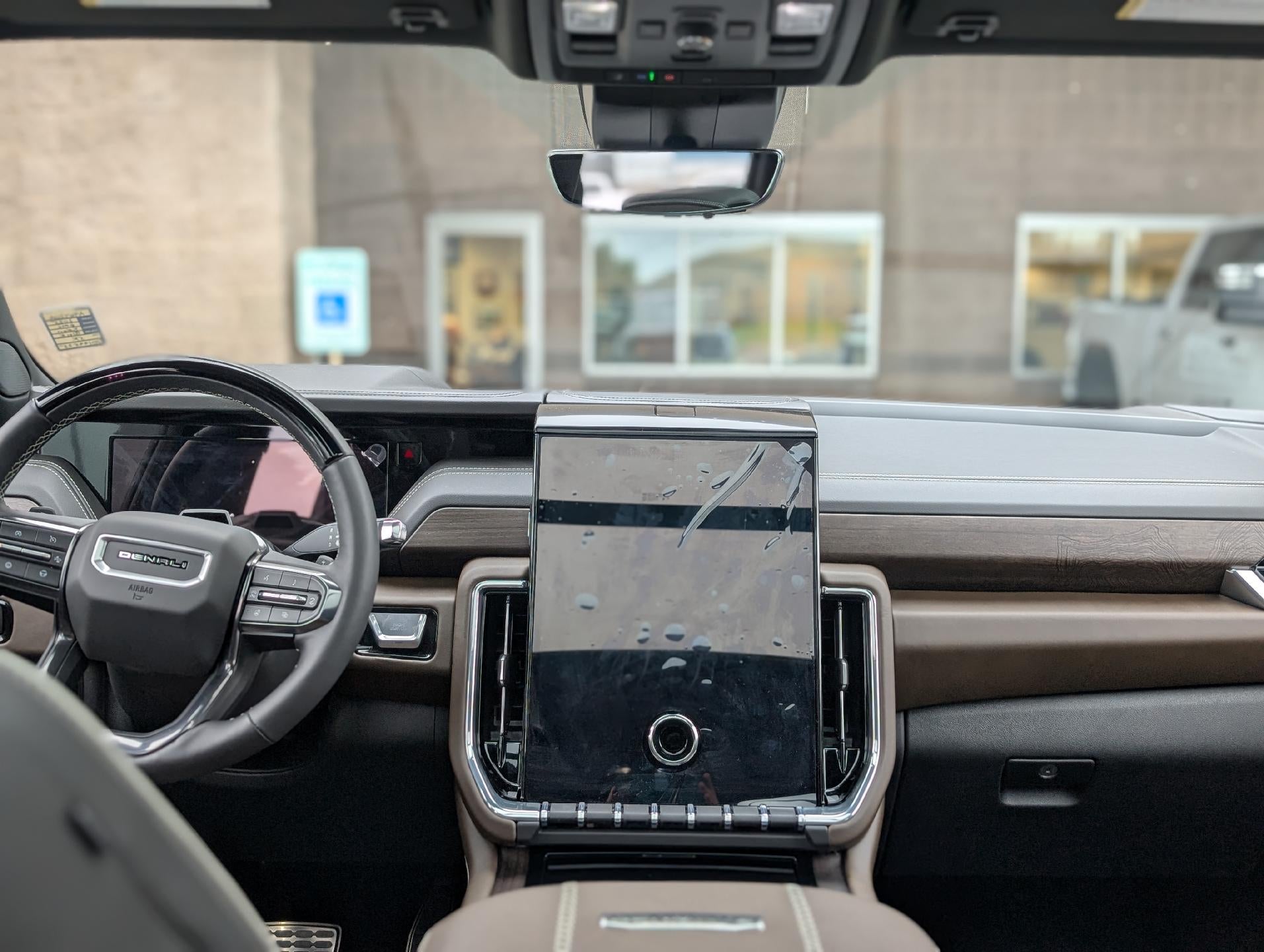 2025 GMC Yukon Memory Massage Power Lumbar Seat, Technology Package, Adaptive Cruise Control