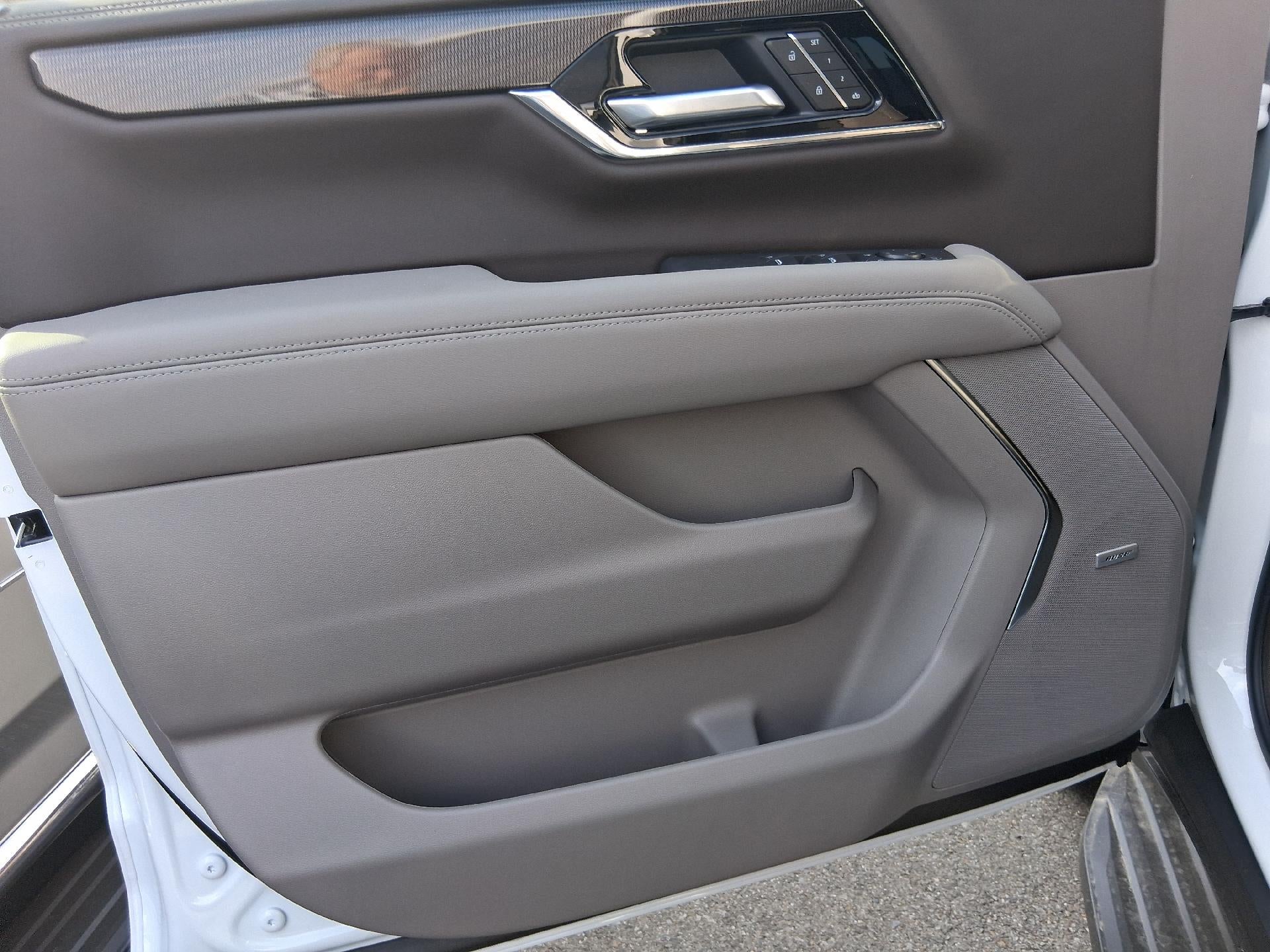 2026 GMC Yukon XL 4WD 4dr Elevation