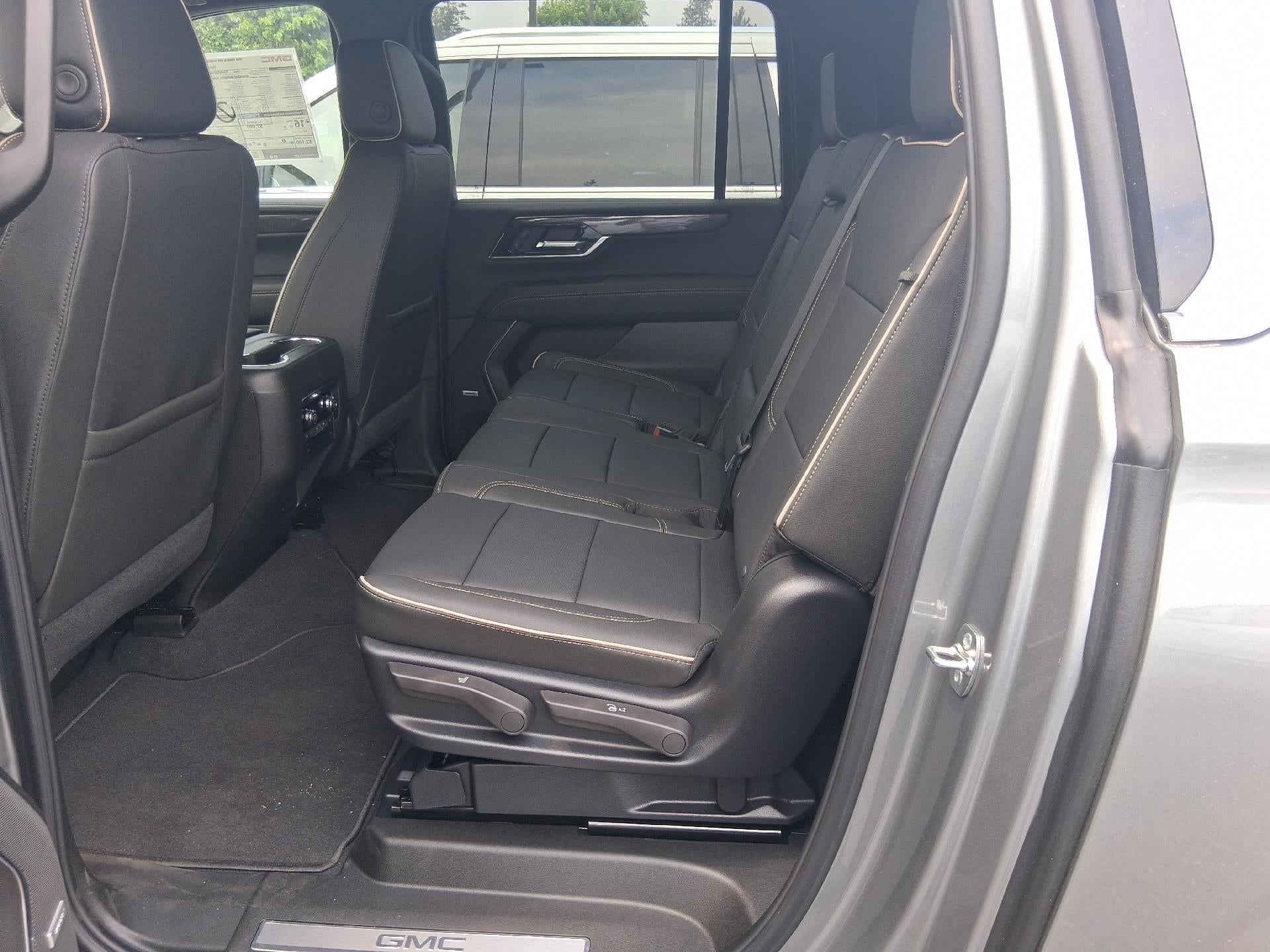 2026 GMC Yukon XL 4WD 4dr Elevation