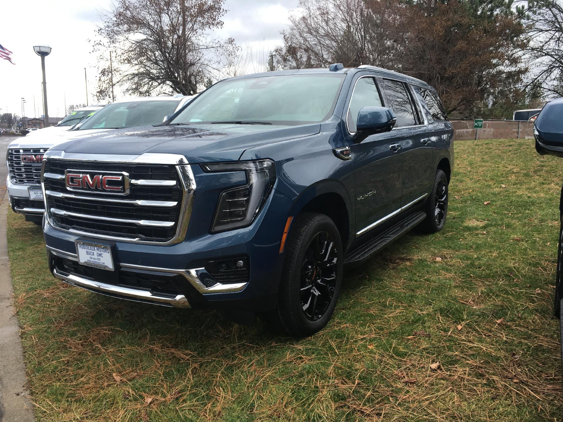 2026 GMC Yukon XL 4WD 4dr Elevation