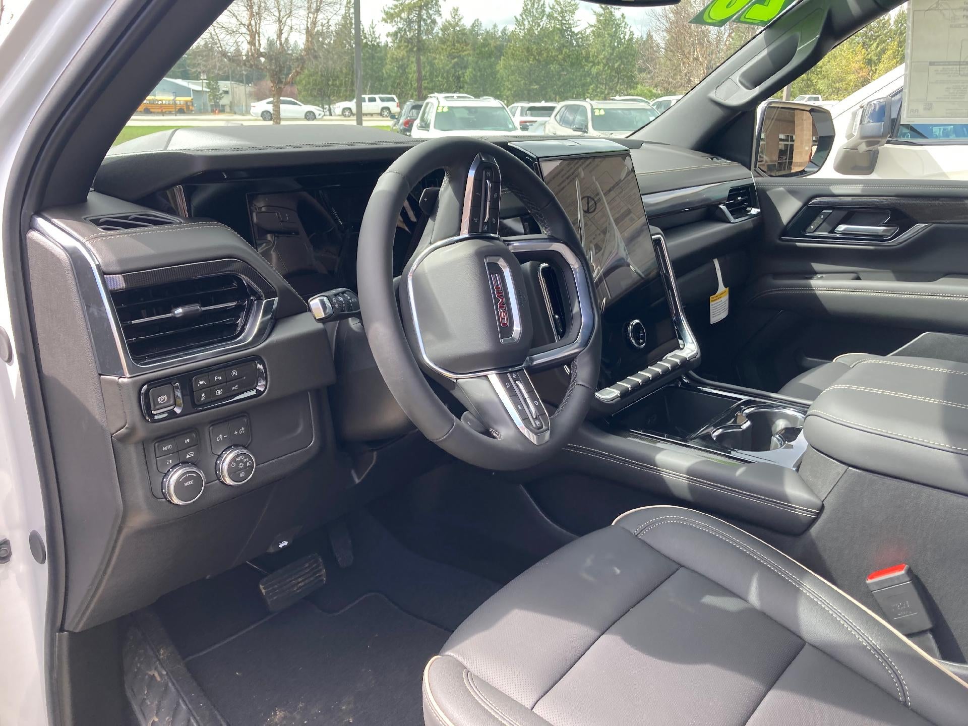 2026 GMC Yukon XL 4WD 4dr Elevation