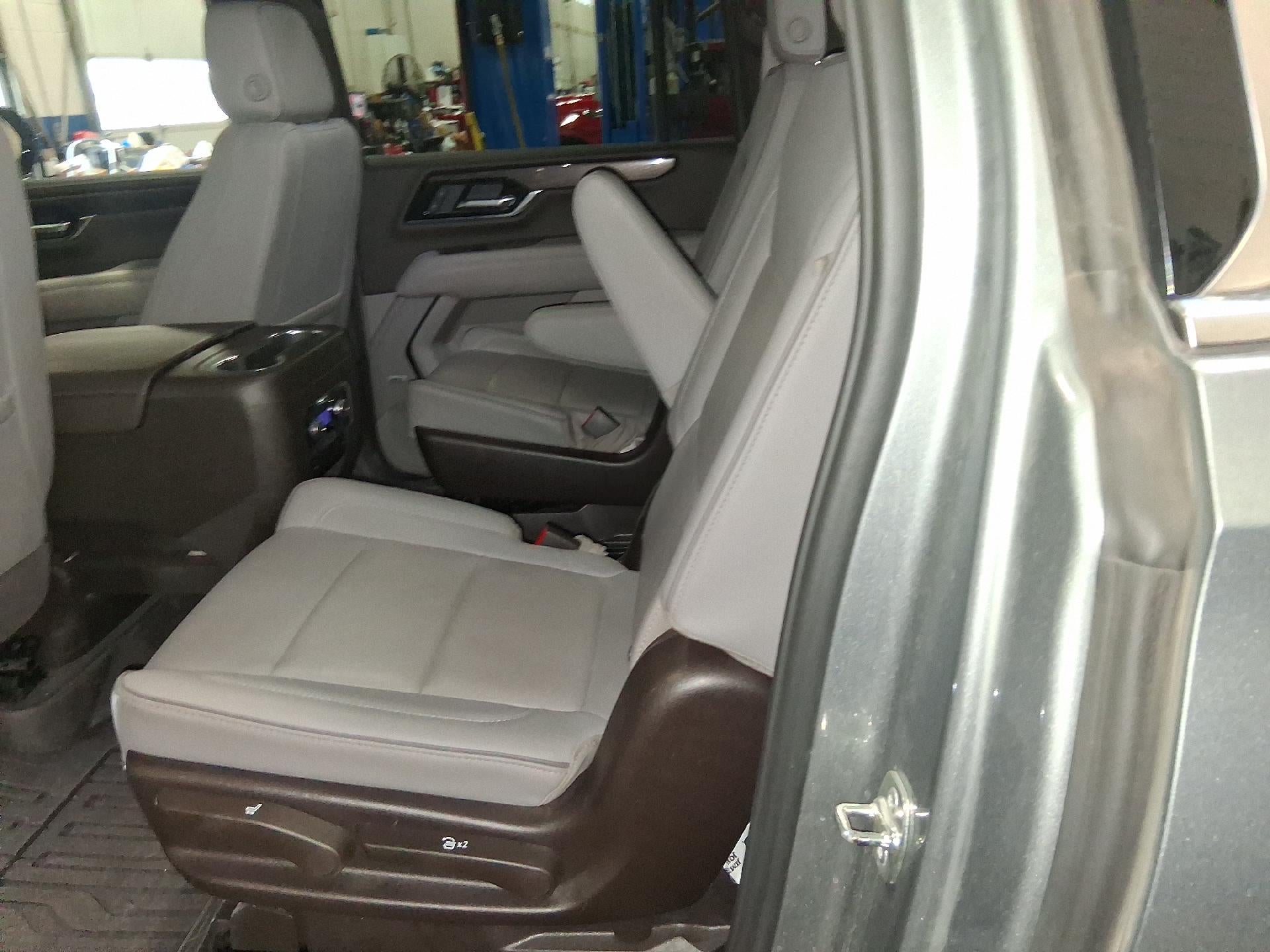 2025 GMC Yukon XL Elevation