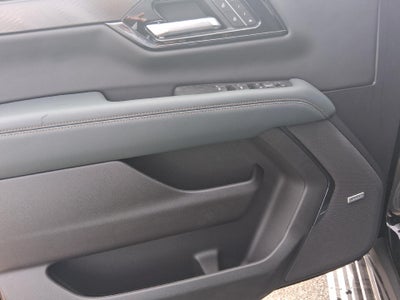 2026 GMC Yukon XL 4WD 4dr AT4