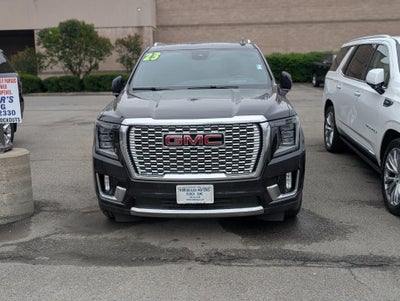 2023 GMC Yukon XL Memory Power Lumbar Seat, Power Dual Pane Panoramic Sunroof, Technology Package