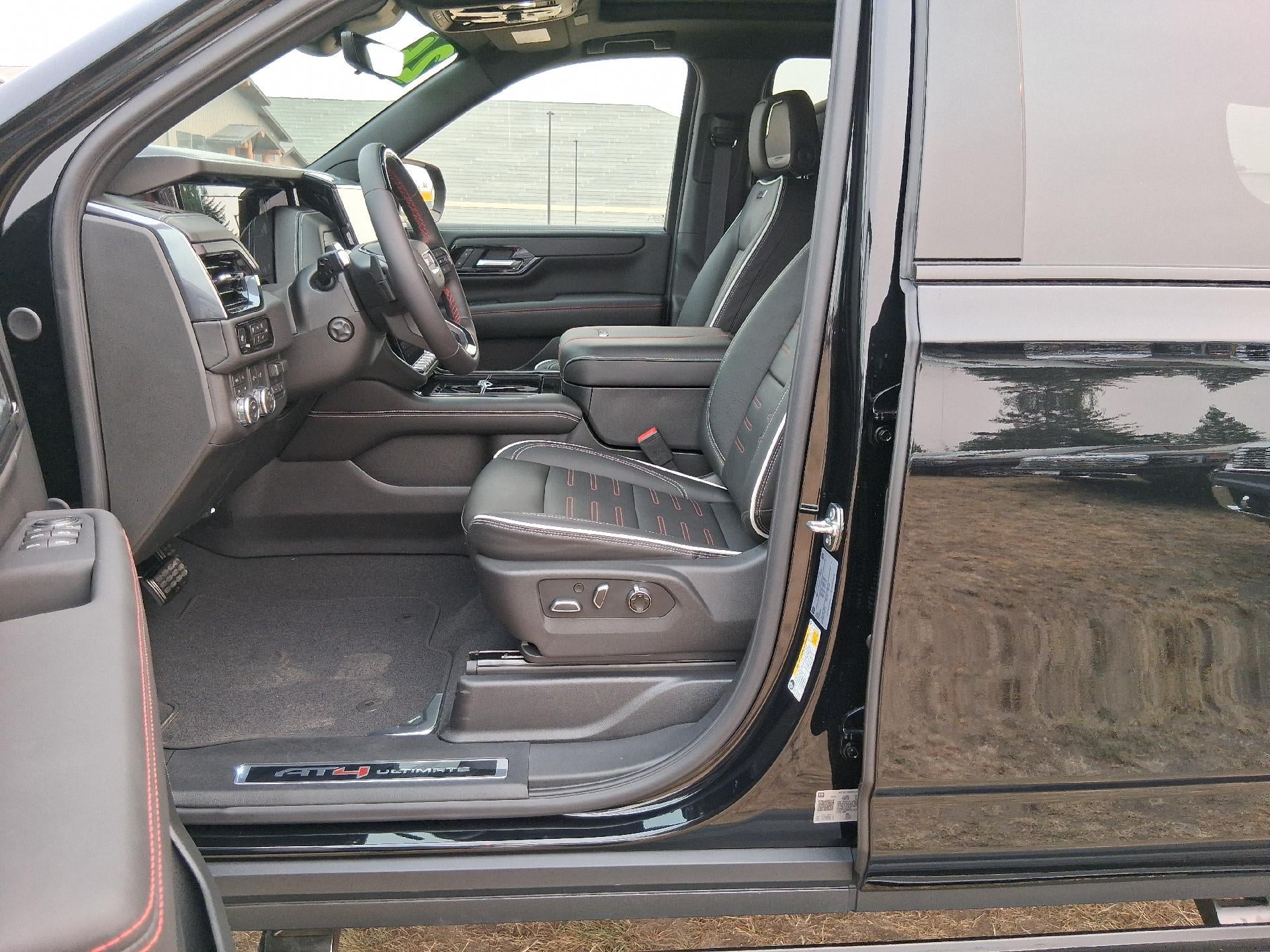 2026 GMC Yukon XL 4WD 4dr AT4 Ultimate