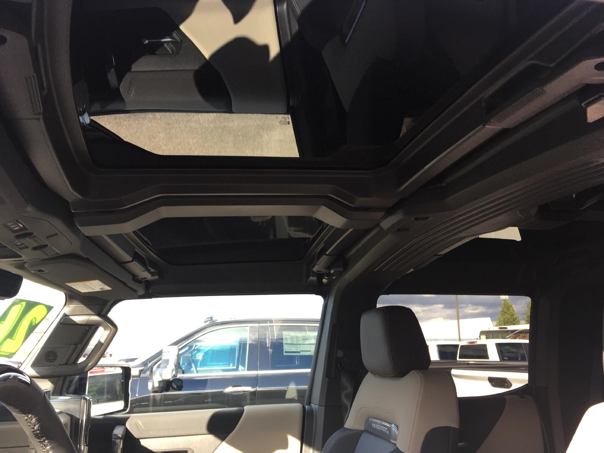 2026 GMC HUMMER EV SUV e4WD 4dr 2X w/1SF