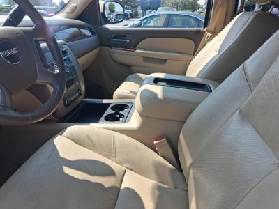 2010 GMC Yukon Leather Seats, Cruise Control, Power Heated Mirrors, Power Liftgate
