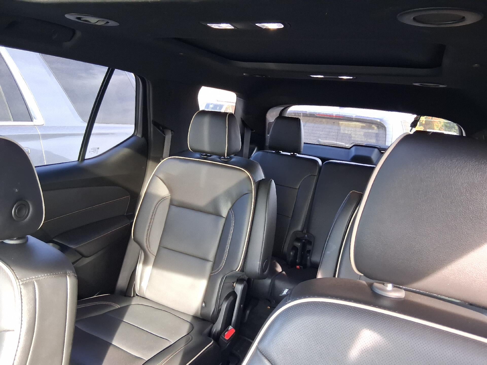2023 Chevrolet Traverse Dual Skyscape Sunroof, Power Lumbar Seat, Navigation