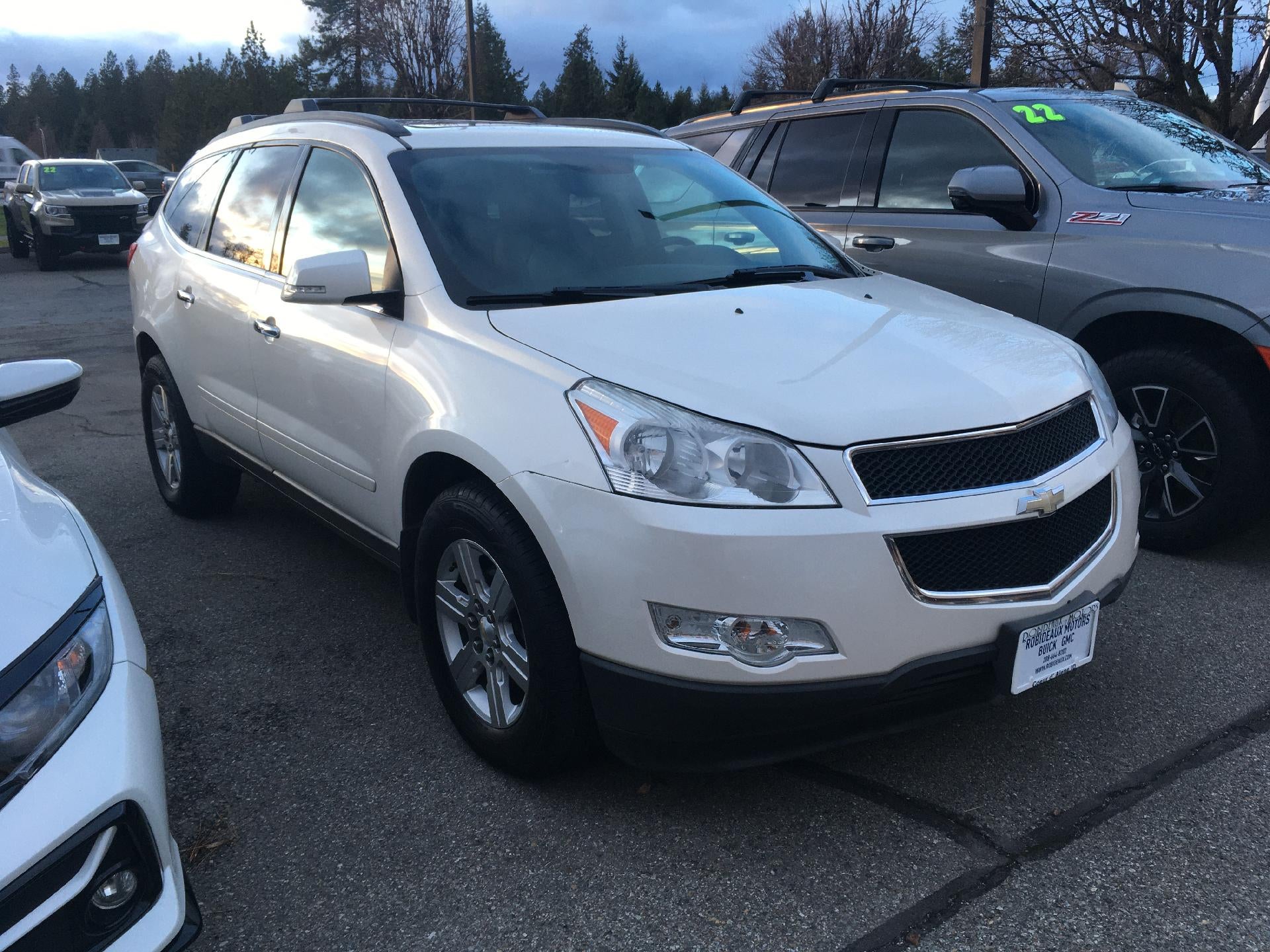 2011 Chevrolet Traverse Leather Power Lumbar Seat, 3rd Row, Dual Skyscape Sunroof
