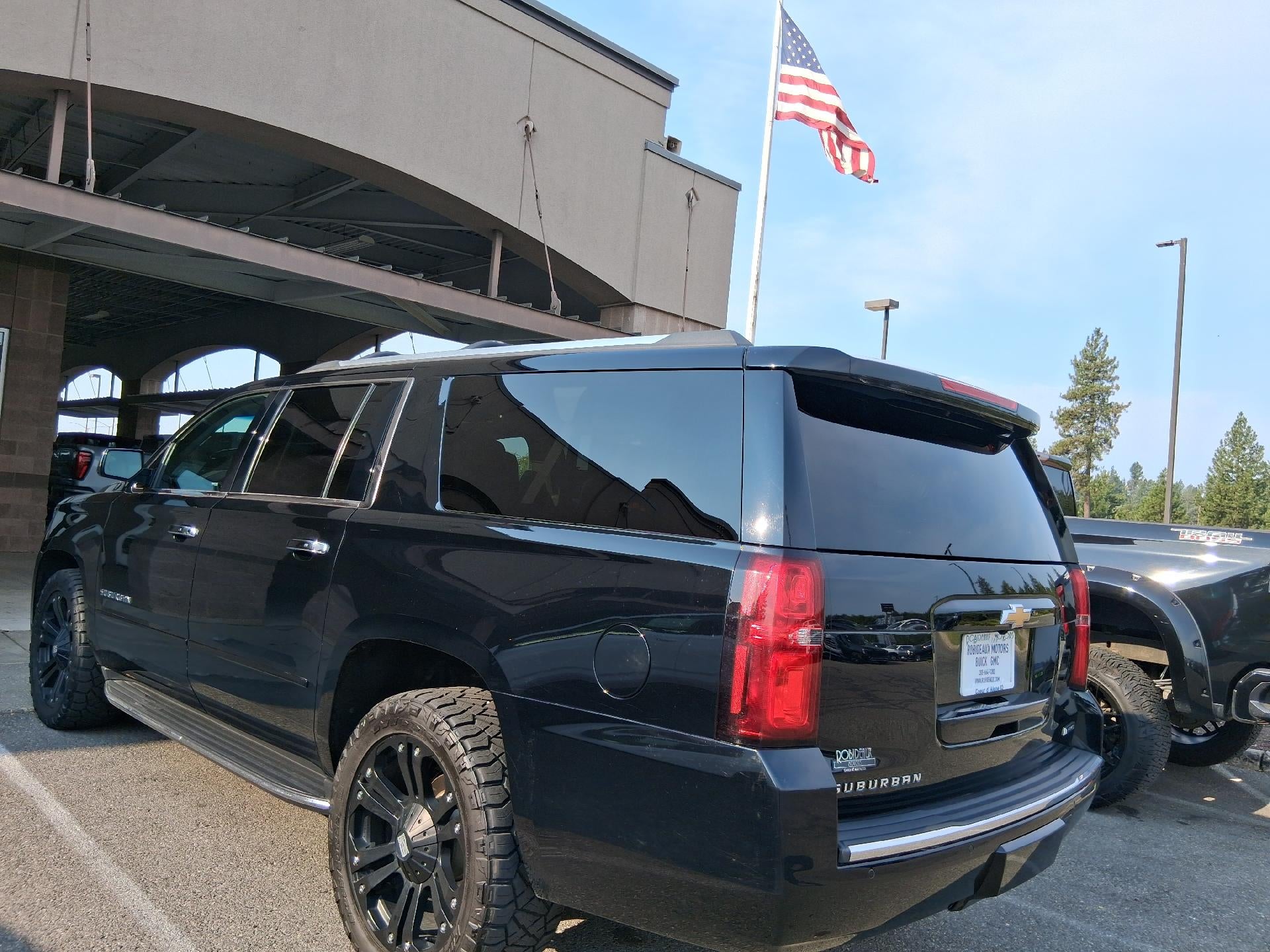 2018 Chevrolet Suburban Power Heated Seat, Navigation, Power Sunroof, Max Trailering Package