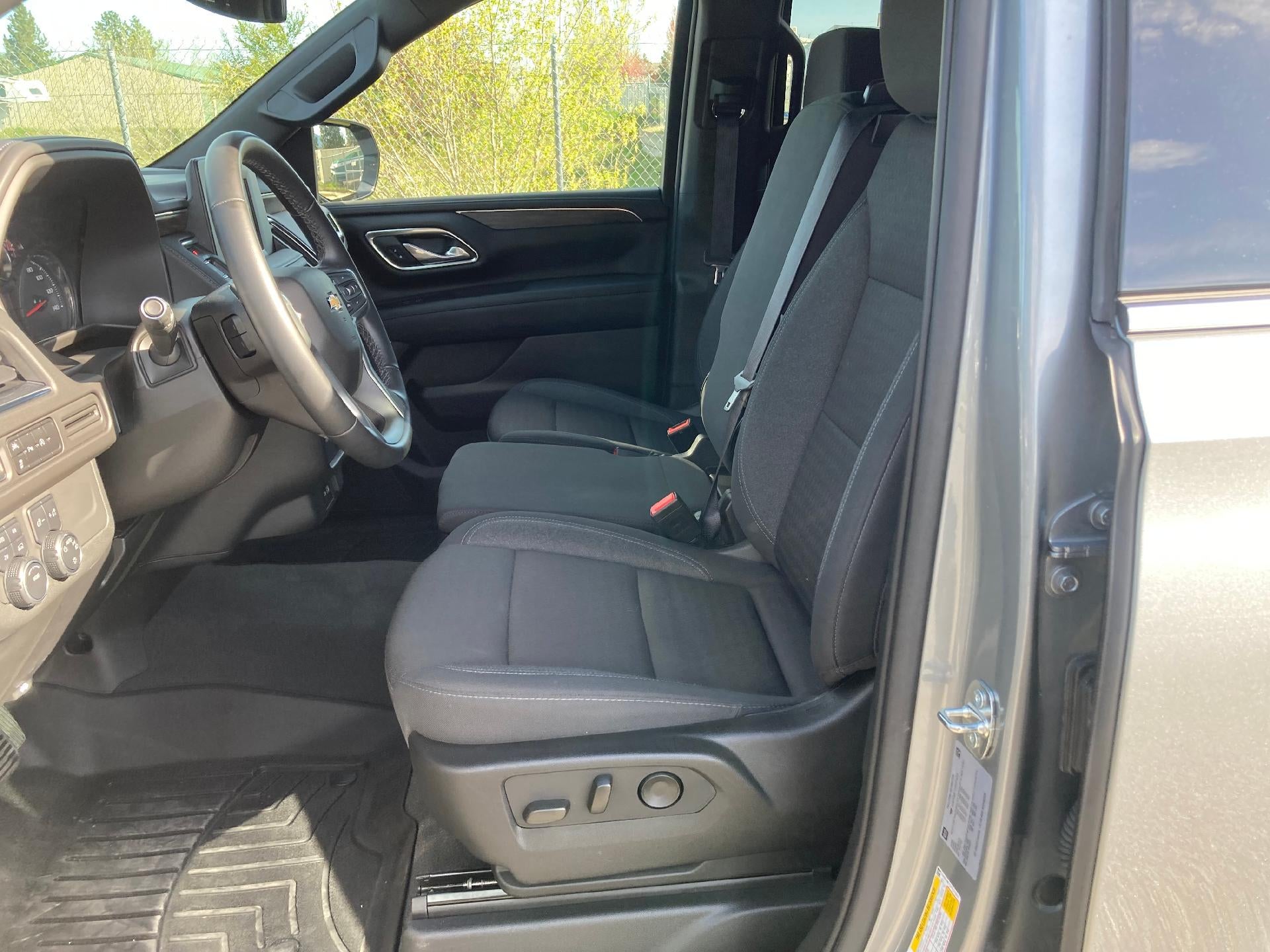 2023 Chevrolet Tahoe Power Lumbar Seat, Cruise Control, Park Assist