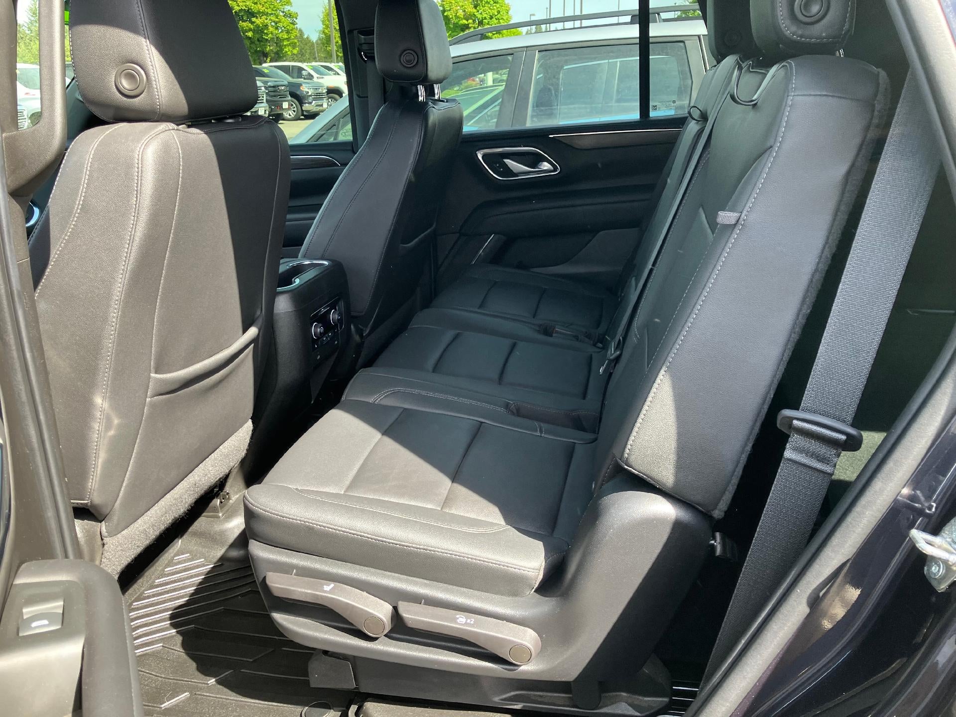 2022 Chevrolet Tahoe Leather Memory Lumbar Power Seat, Cruise Control, Park Assist
