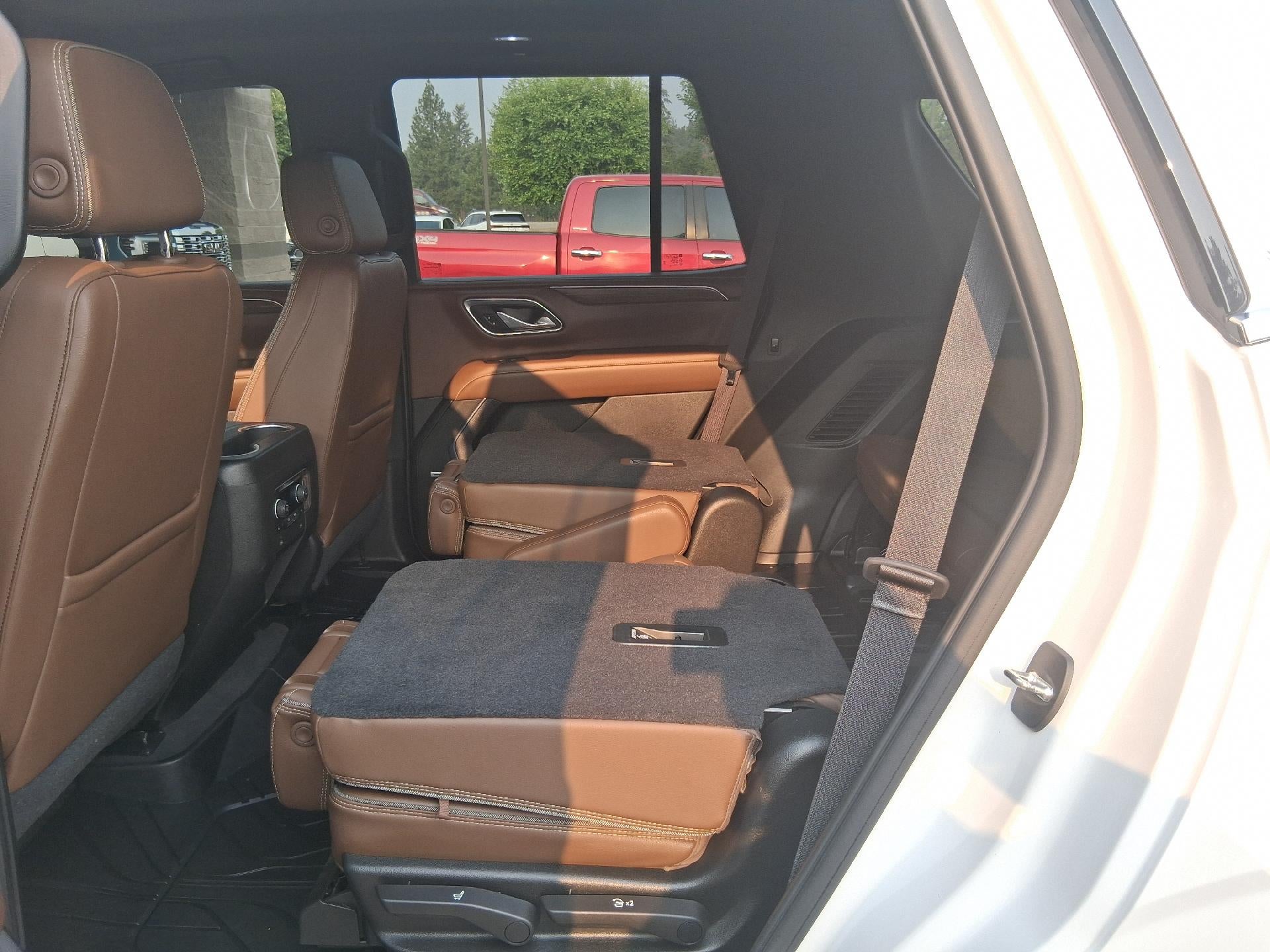2021 Chevrolet Tahoe Memory Power Seat, 3rd Row, Power Assist Steps, Navigation