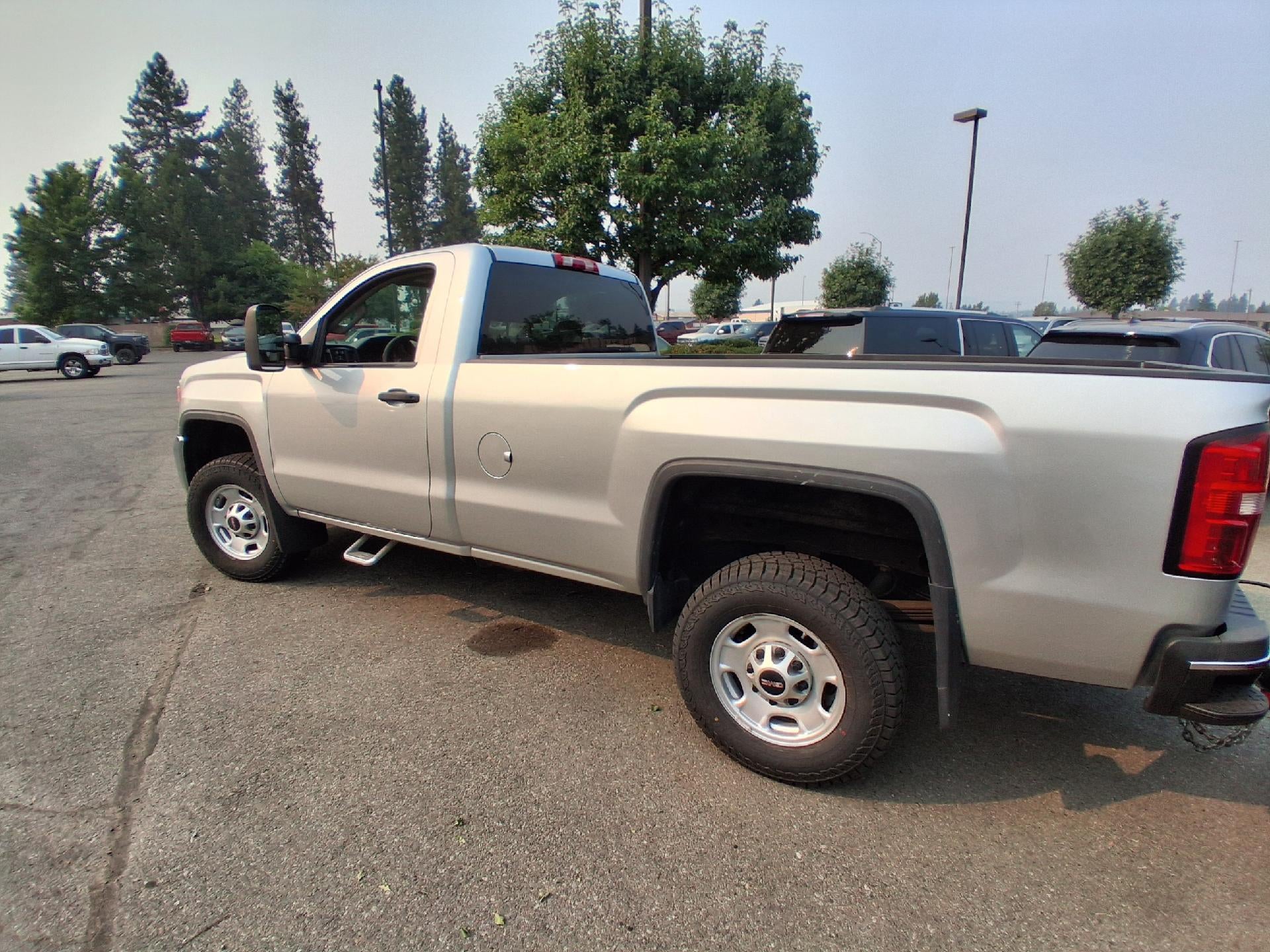 2015 GMC Sierra 2500 HD Power Heated Mirrors, Cruise Control, Keyless Entry