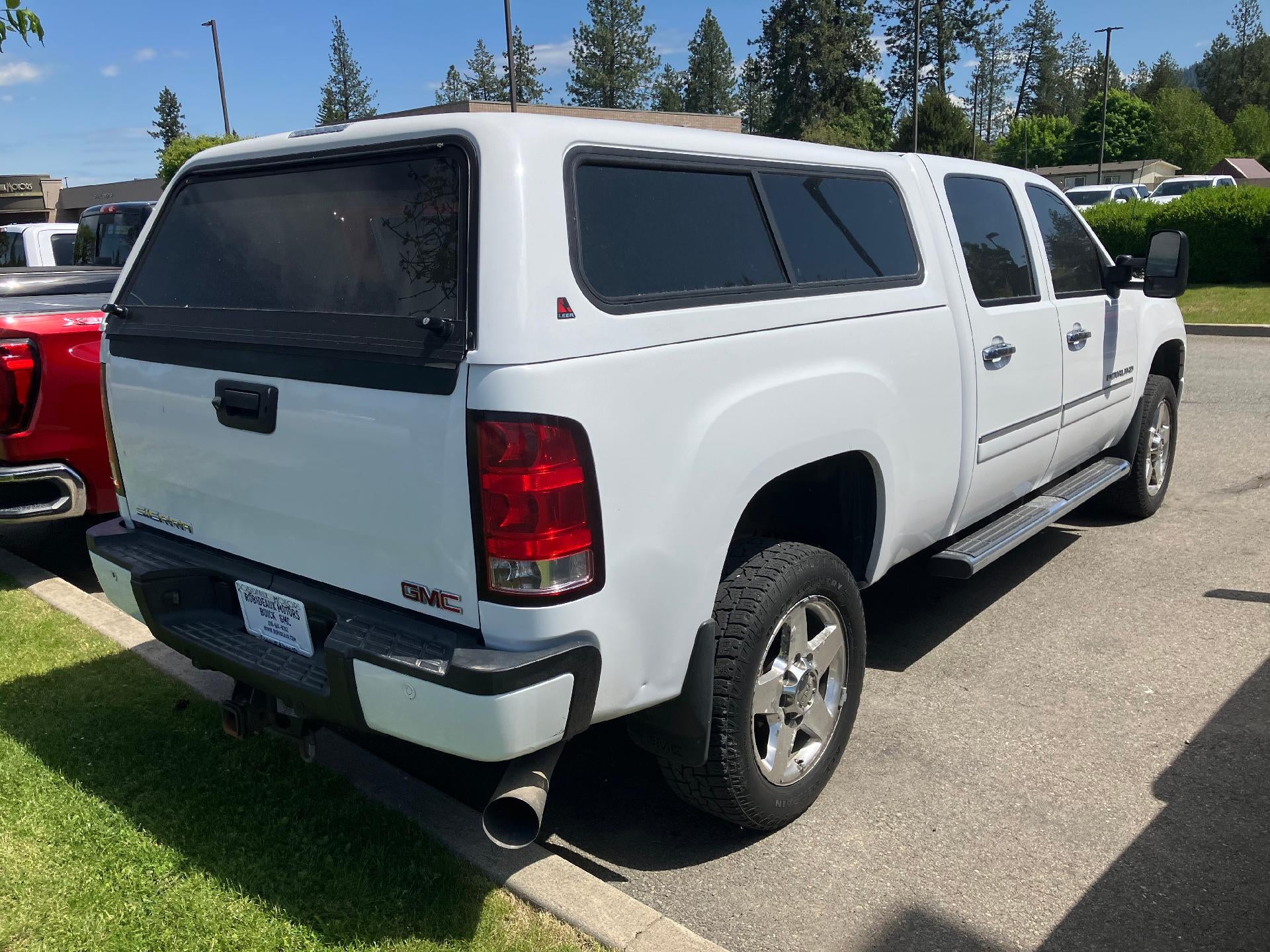 2011 GMC Sierra 2500 HD Power Lumbar Memory Seat, Remote Start, Keyless Entry