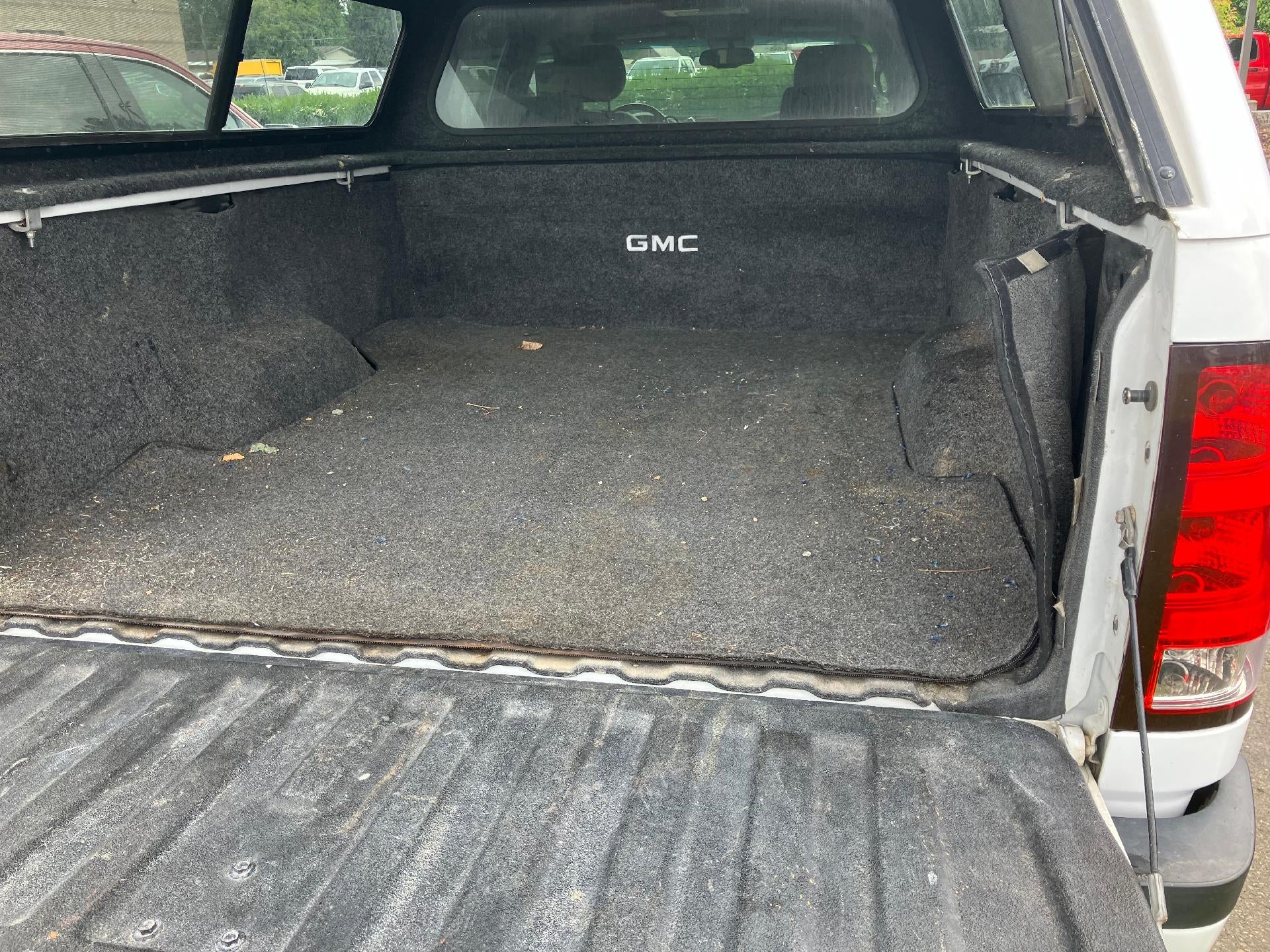 2011 GMC Sierra 2500 HD Power Lumbar Memory Seat, Remote Start, Keyless Entry