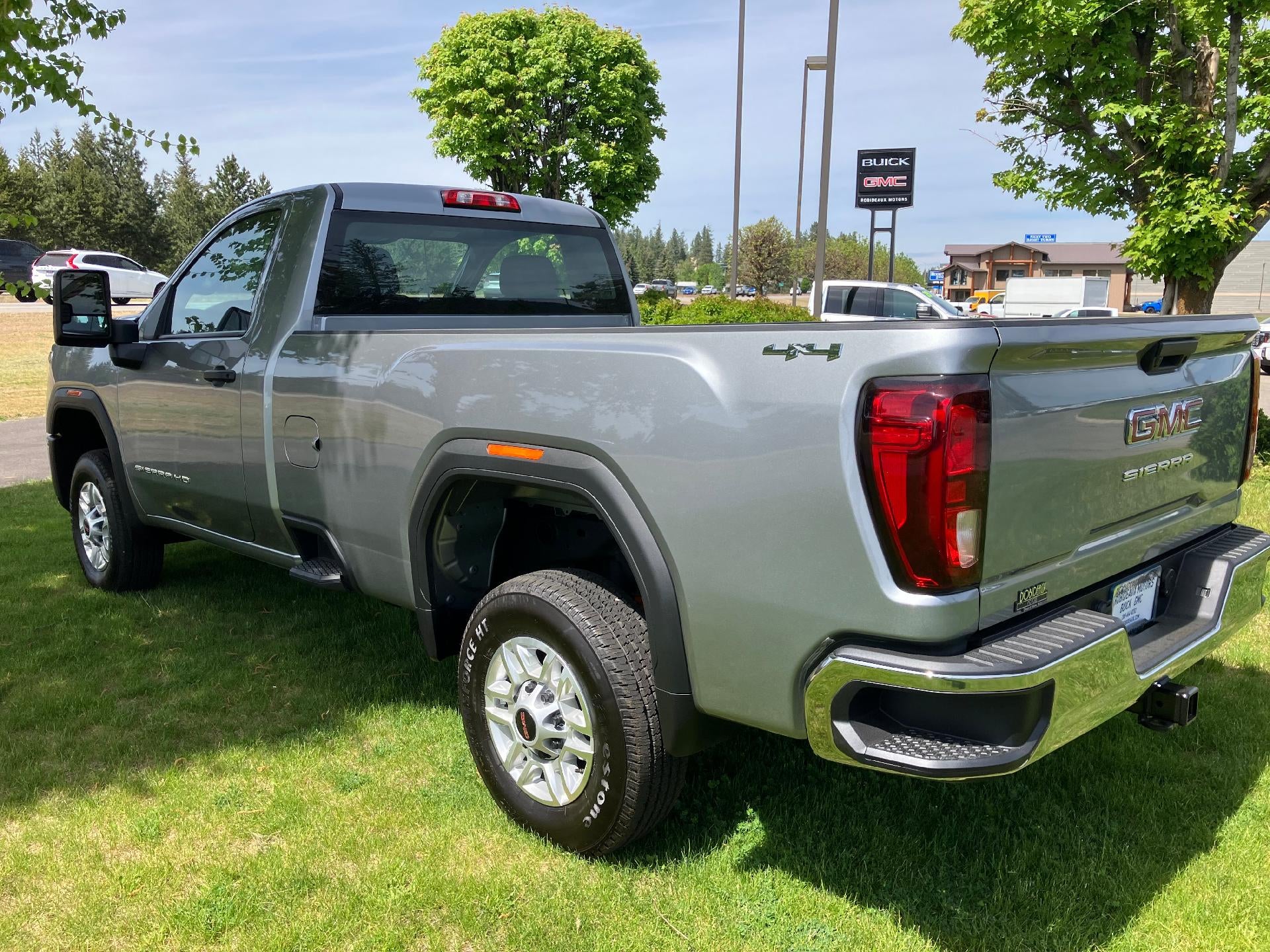 2026 GMC Sierra 2500 HD Regular Cab Long Box 4-Wheel Drive Pro